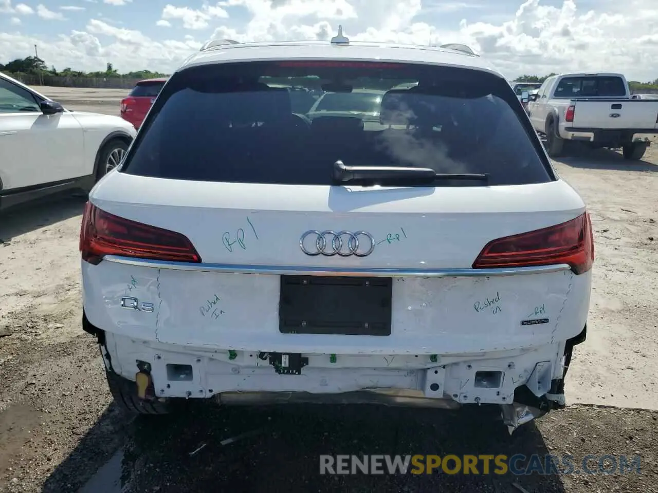 6 Photograph of a damaged car WA1ABAFYXP2190464 AUDI Q5 2023