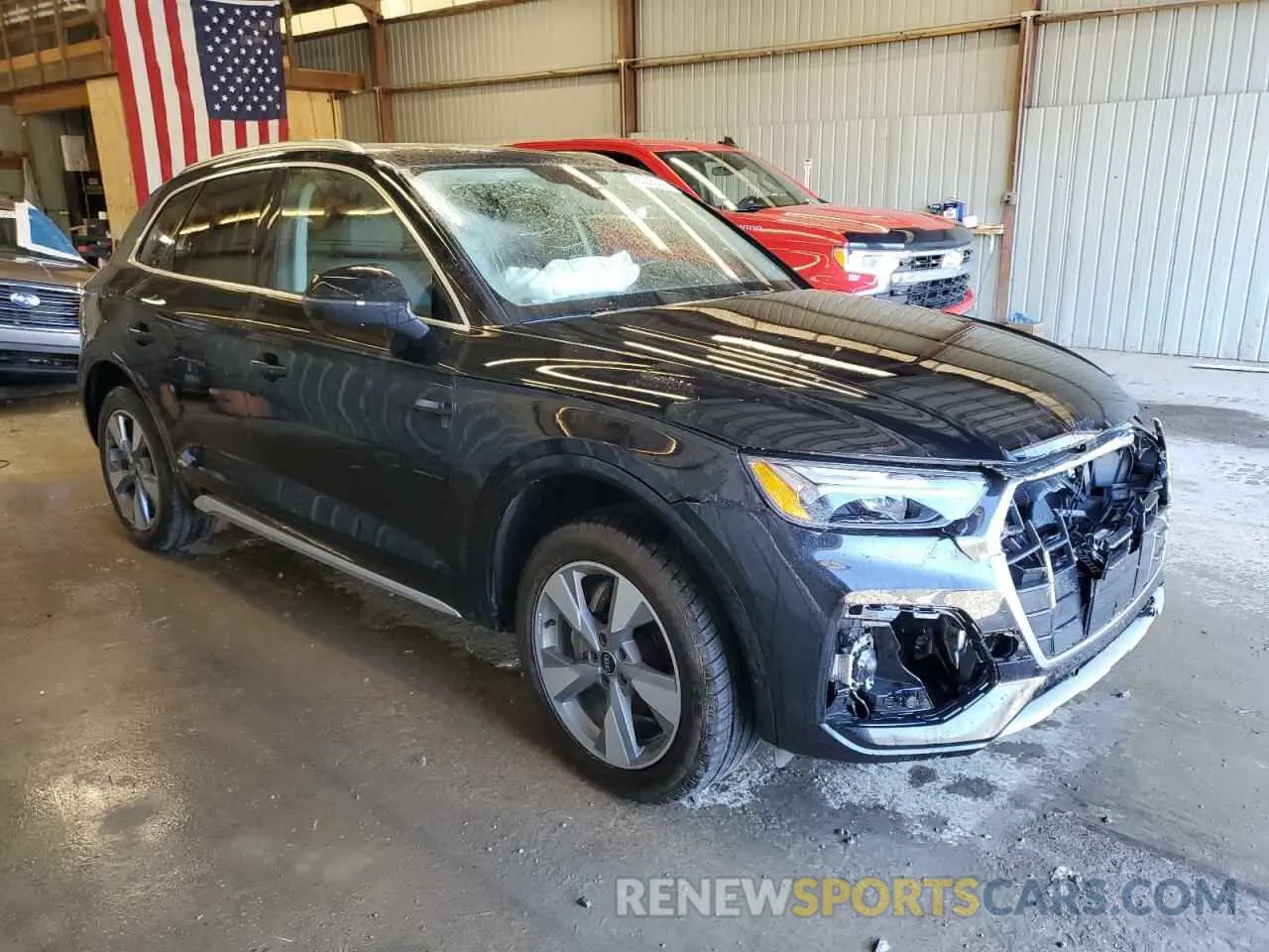 4 Photograph of a damaged car WA1BBAFY6P2047225 AUDI Q5 2023