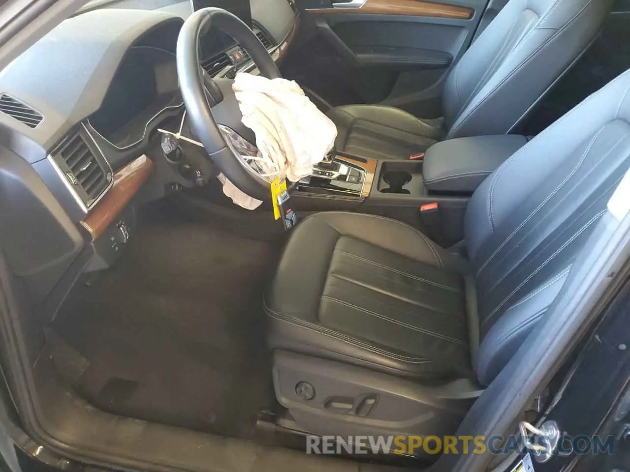 7 Photograph of a damaged car WA1BBAFY6P2047225 AUDI Q5 2023