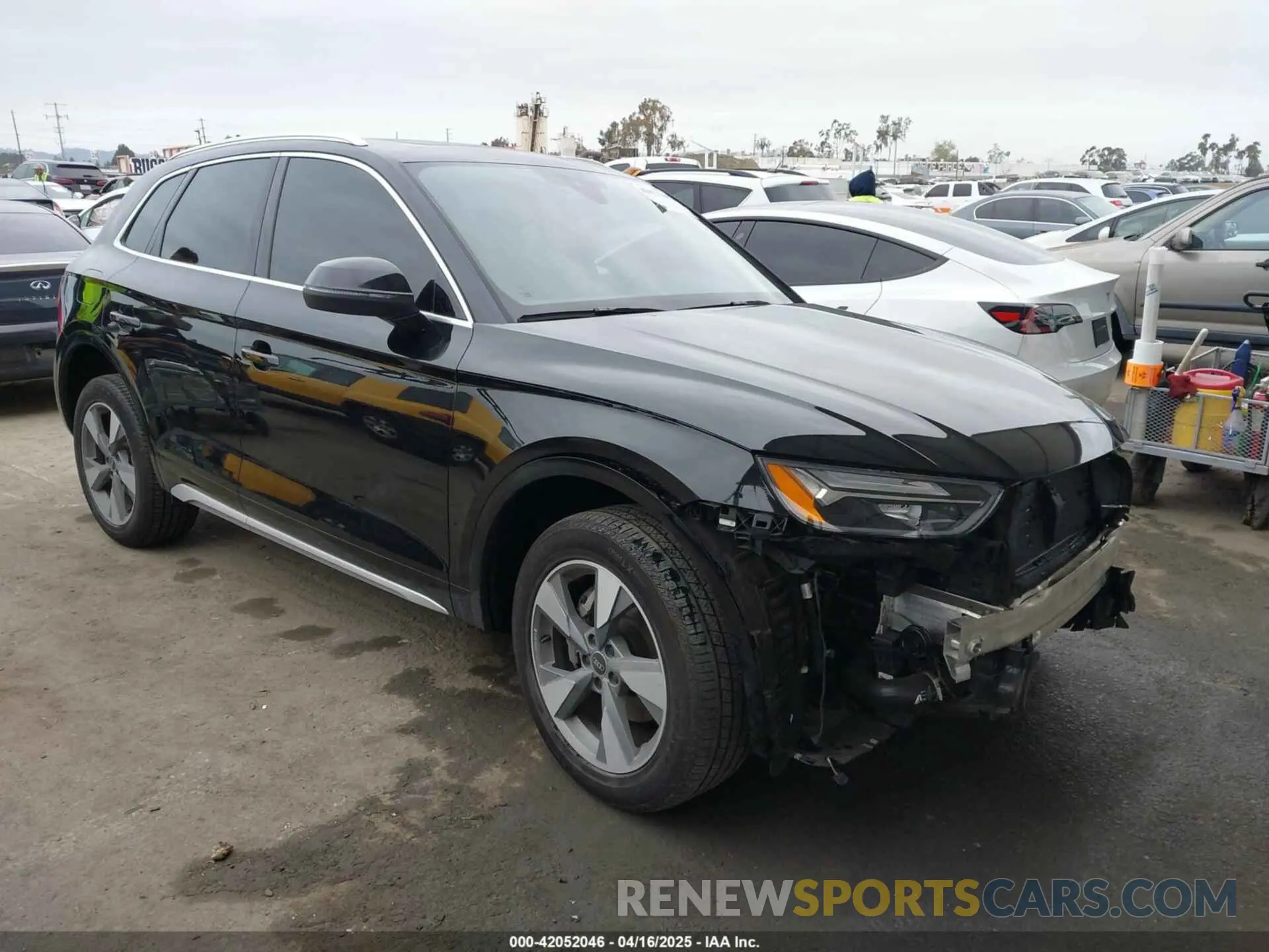 1 Photograph of a damaged car WA1BBAFY7P2187588 AUDI Q5 2023