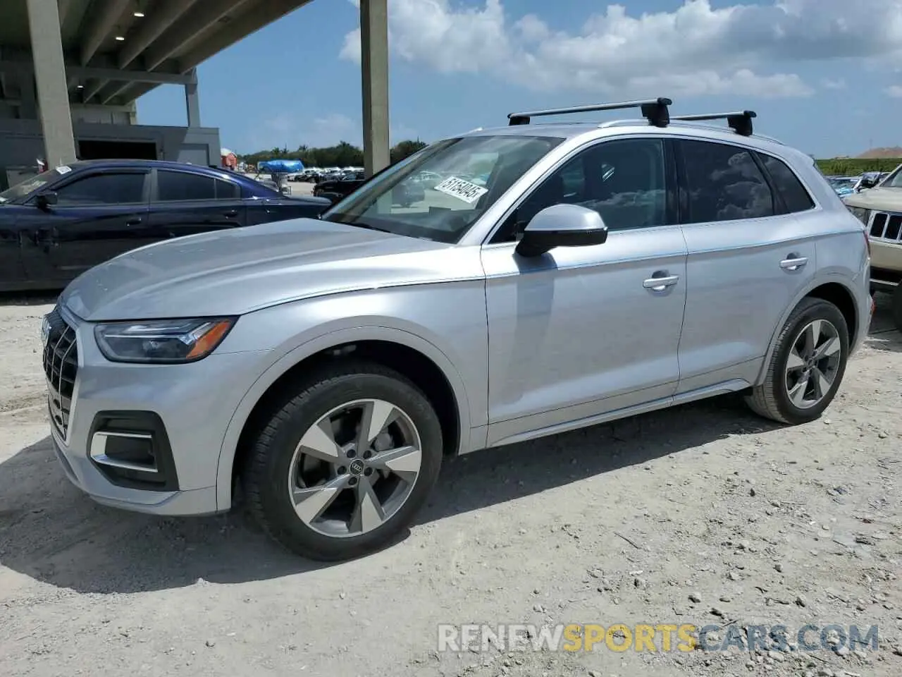 1 Photograph of a damaged car WA1BBAFYXP2184281 AUDI Q5 2023