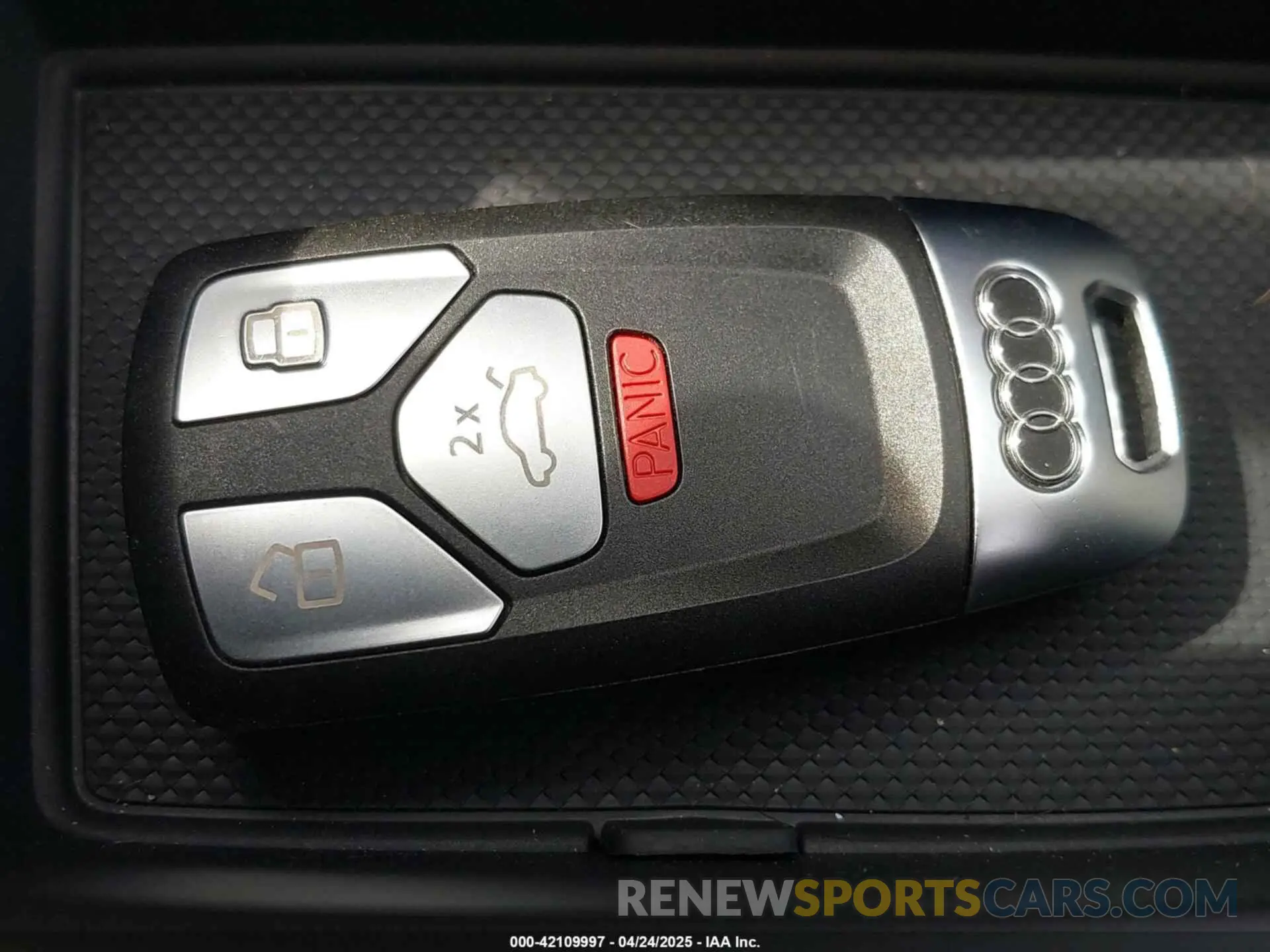 11 Фотография поврежденного автомобиля WA1E2BFY5P2092062 AUDI Q5 2023