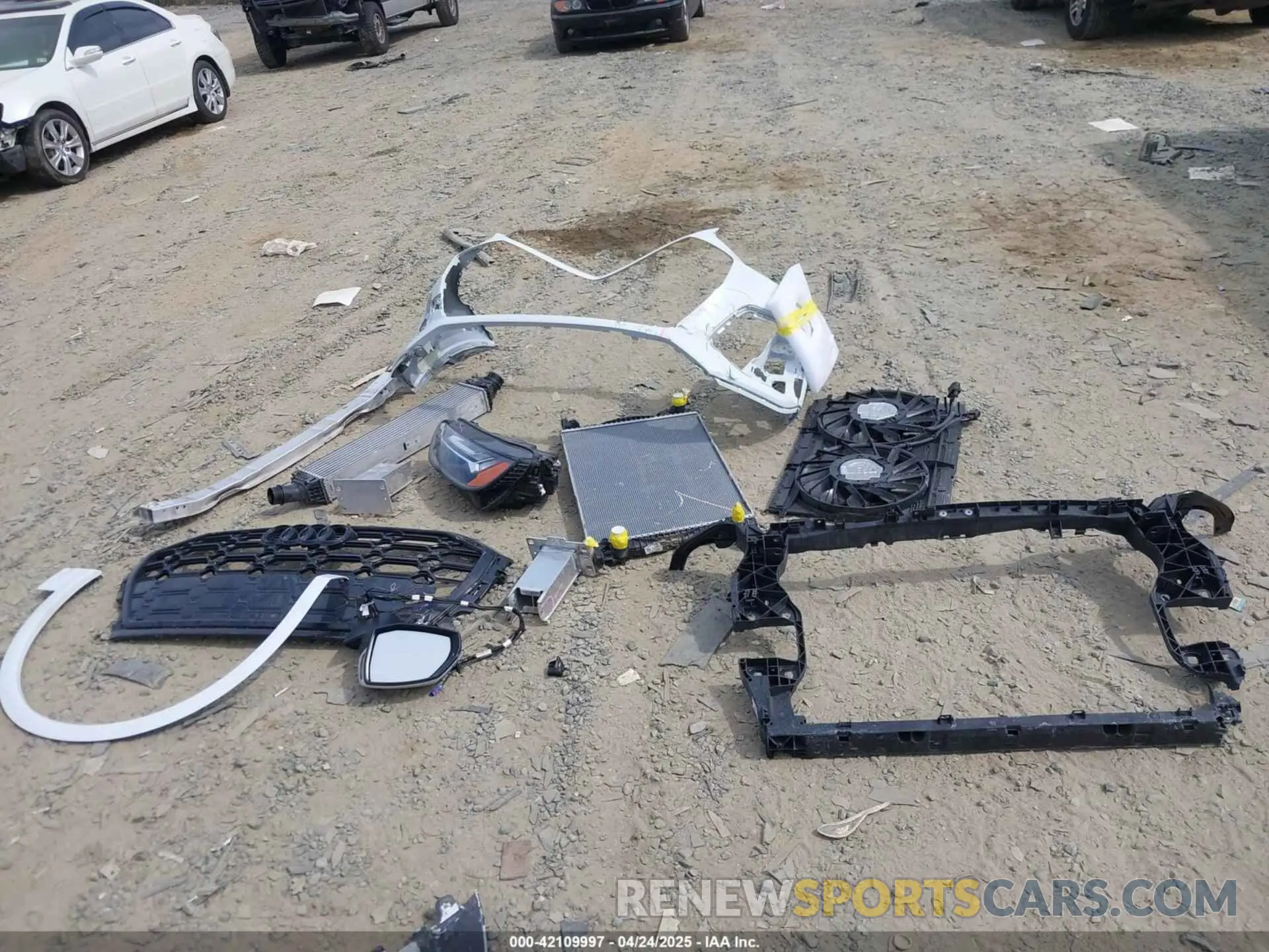 12 Фотография поврежденного автомобиля WA1E2BFY5P2092062 AUDI Q5 2023