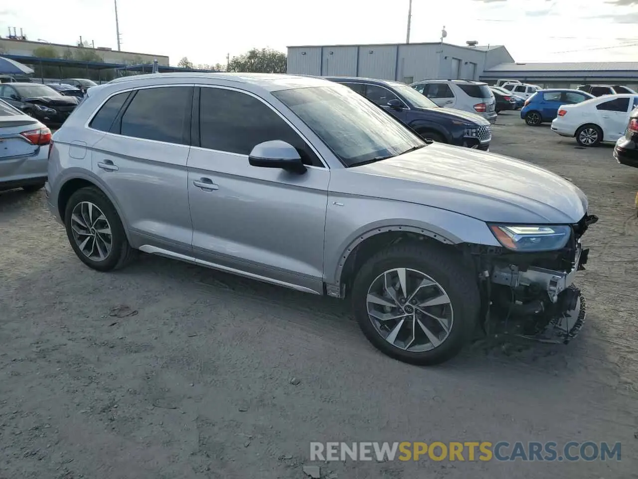 4 Фотография поврежденного автомобиля WA1EAAFY1P2077099 AUDI Q5 2023