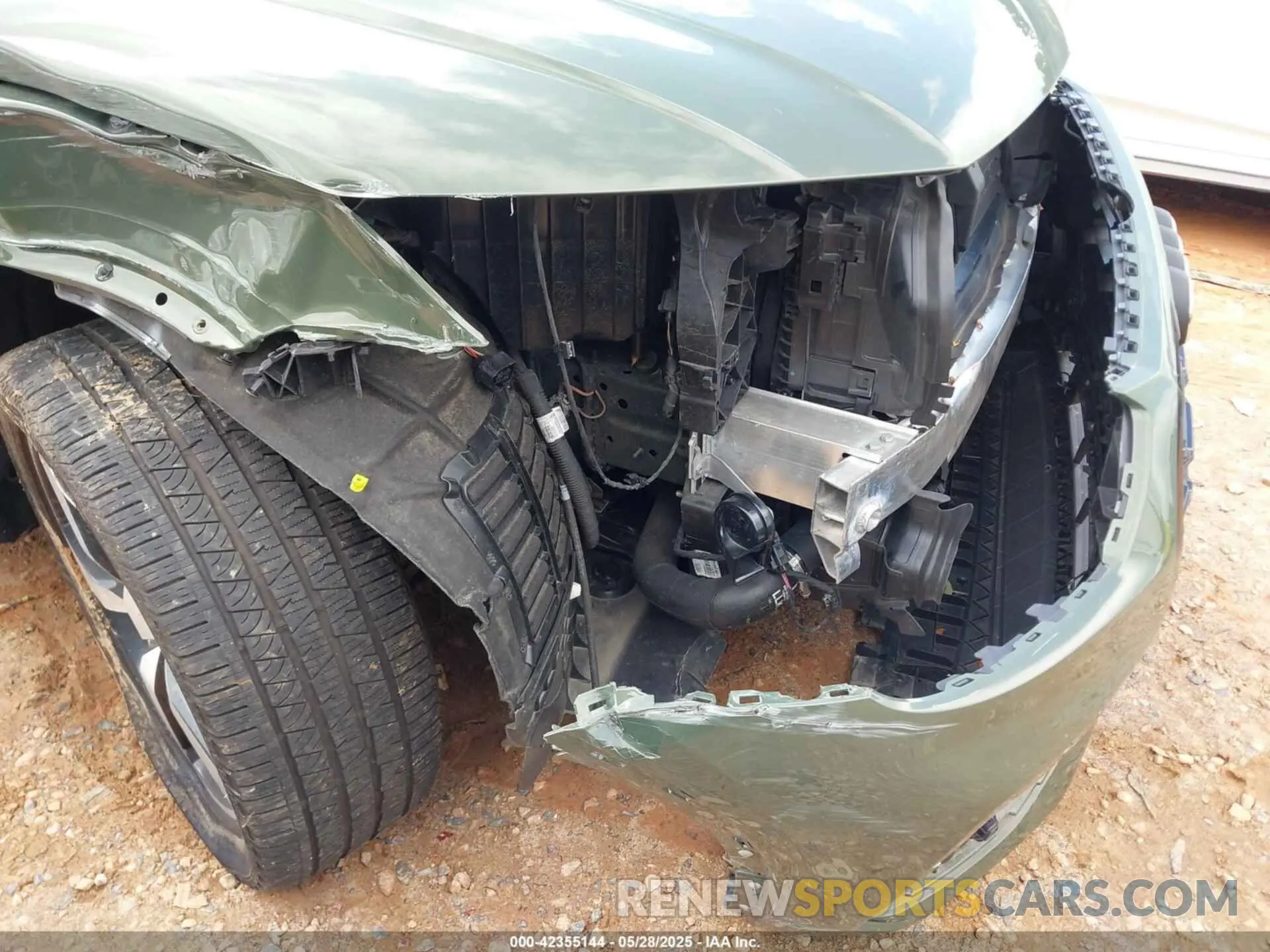 19 Фотография поврежденного автомобиля WA1EAAFY1P2111431 AUDI Q5 2023