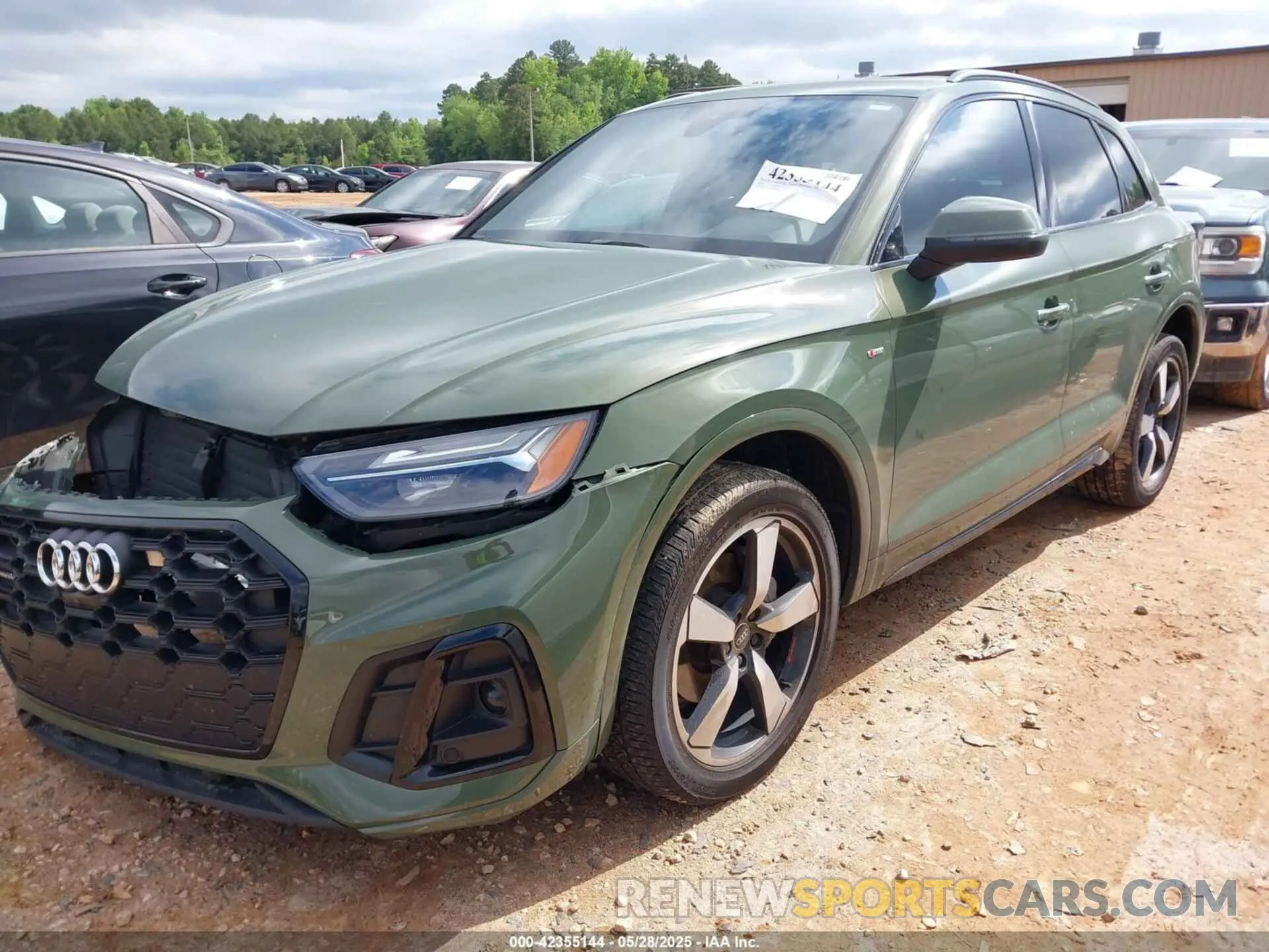 2 Фотография поврежденного автомобиля WA1EAAFY1P2111431 AUDI Q5 2023