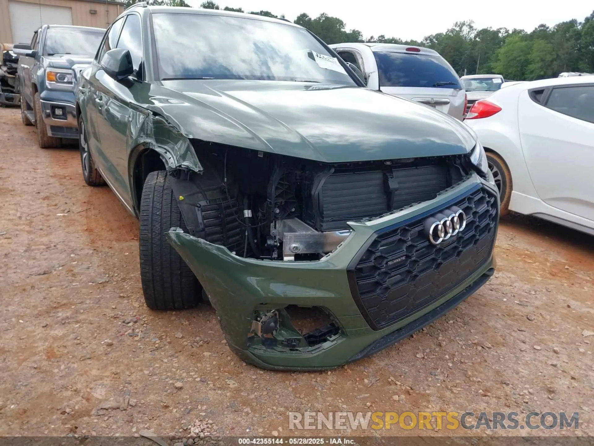 21 Фотография поврежденного автомобиля WA1EAAFY1P2111431 AUDI Q5 2023