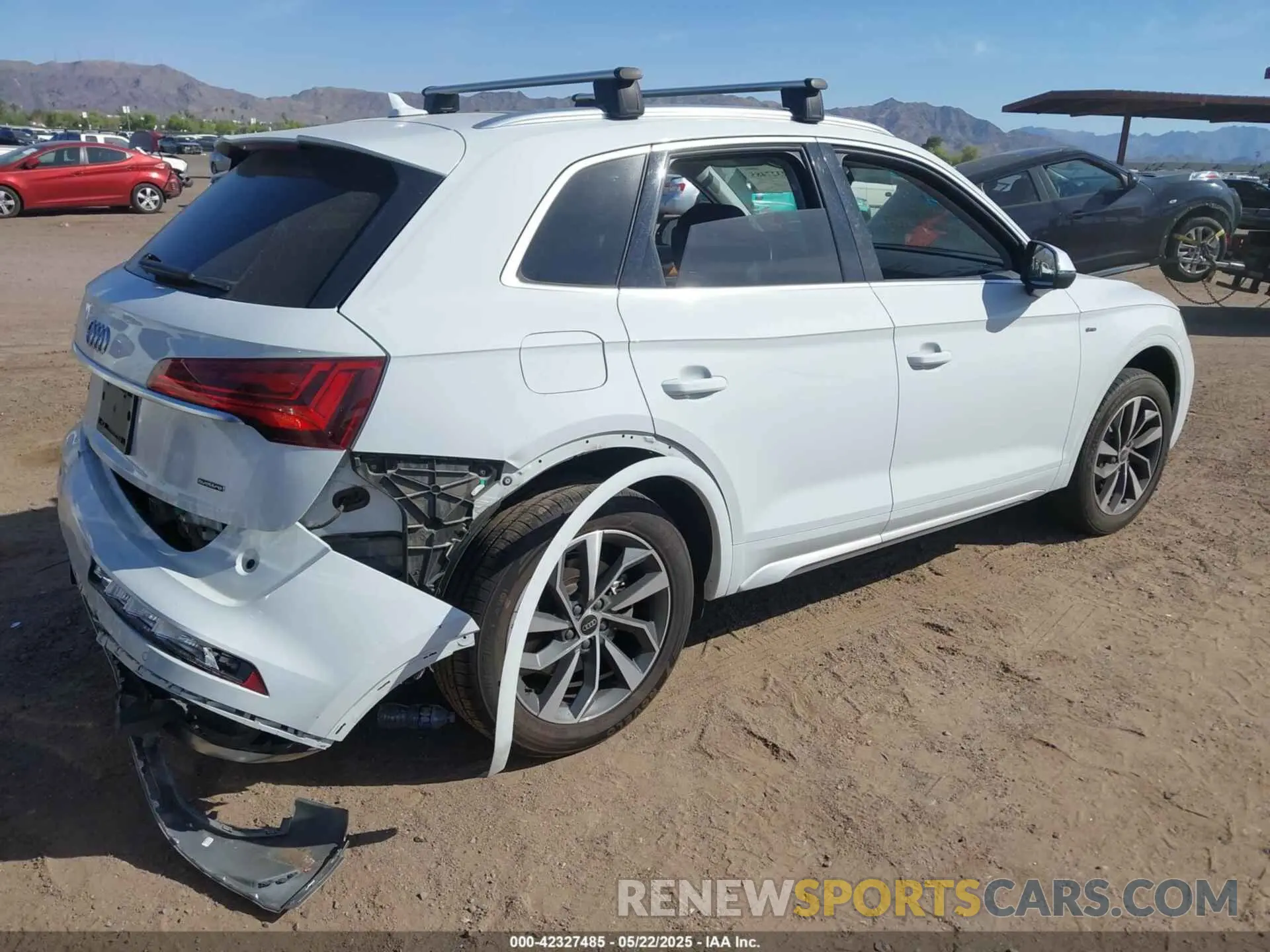4 Photograph of a damaged car WA1EAAFY1P2127967 AUDI Q5 2023