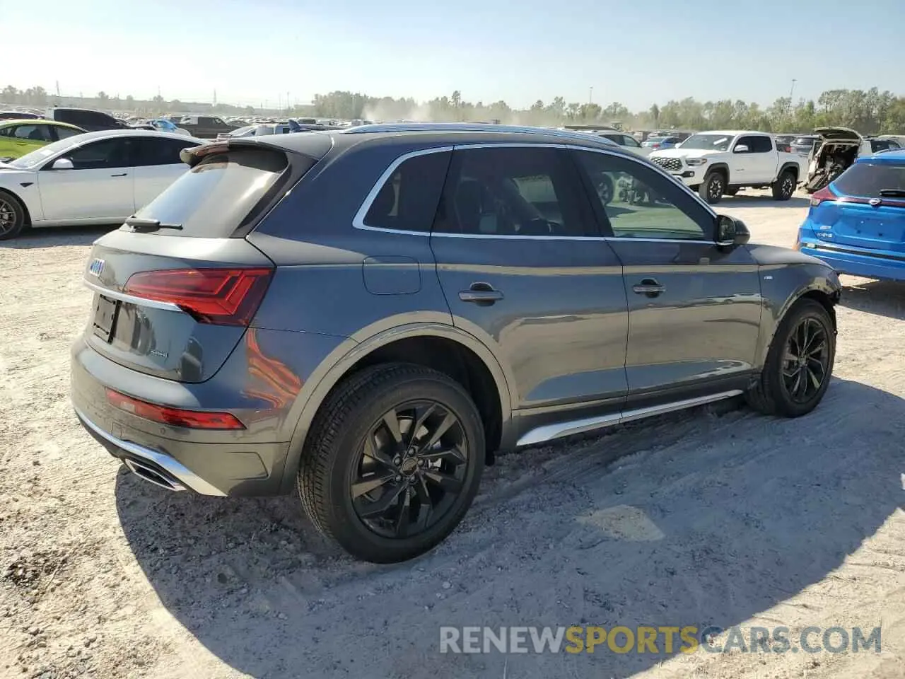 3 Фотография поврежденного автомобиля WA1EAAFY1P2142873 AUDI Q5 2023