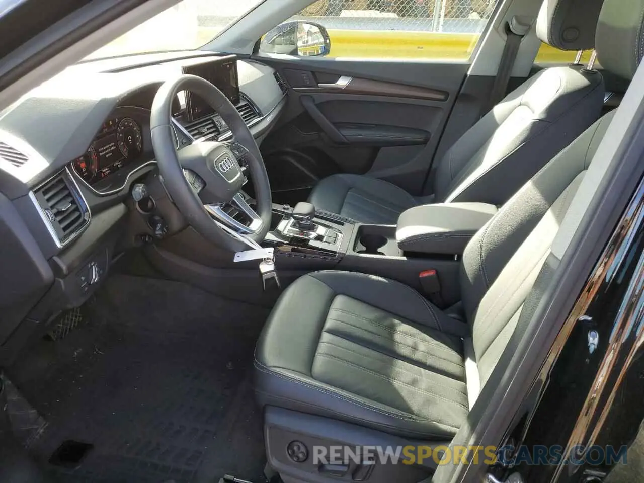 7 Фотография поврежденного автомобиля WA1EAAFY2P2063521 AUDI Q5 2023