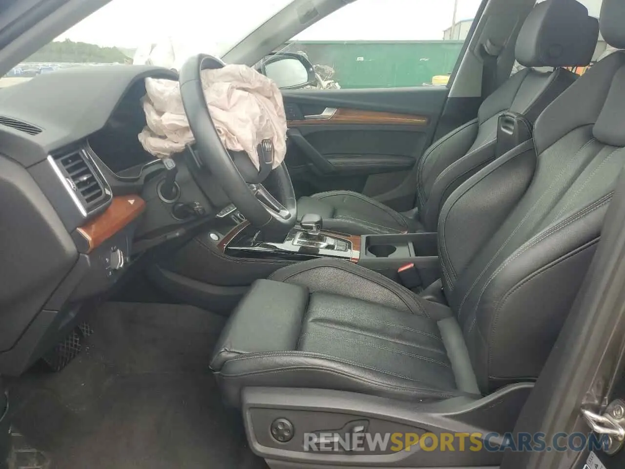 7 Photograph of a damaged car WA1EAAFY2P2124768 AUDI Q5 2023