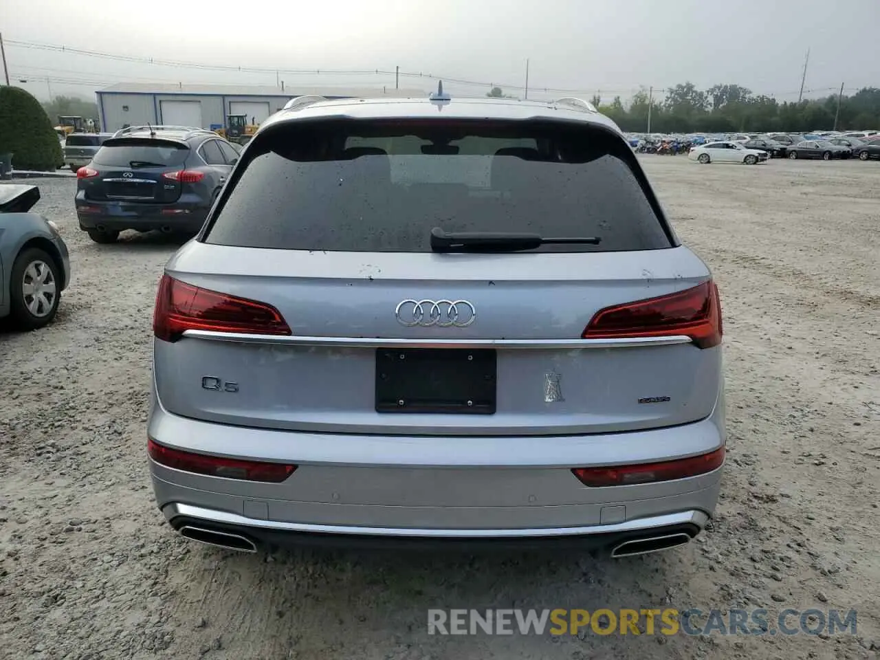 6 Photograph of a damaged car WA1EAAFY2P2134734 AUDI Q5 2023