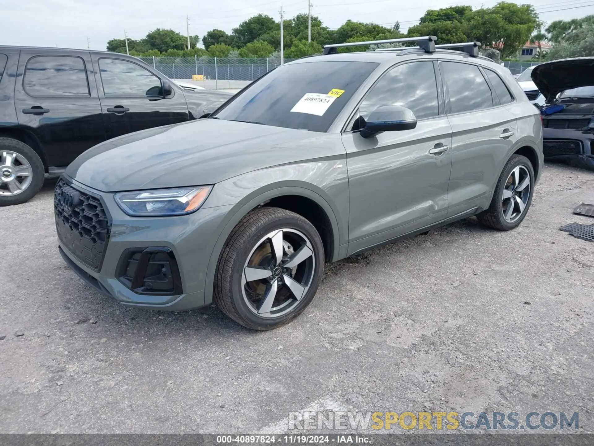 2 Photograph of a damaged car WA1EAAFY2P2192276 AUDI Q5 2023