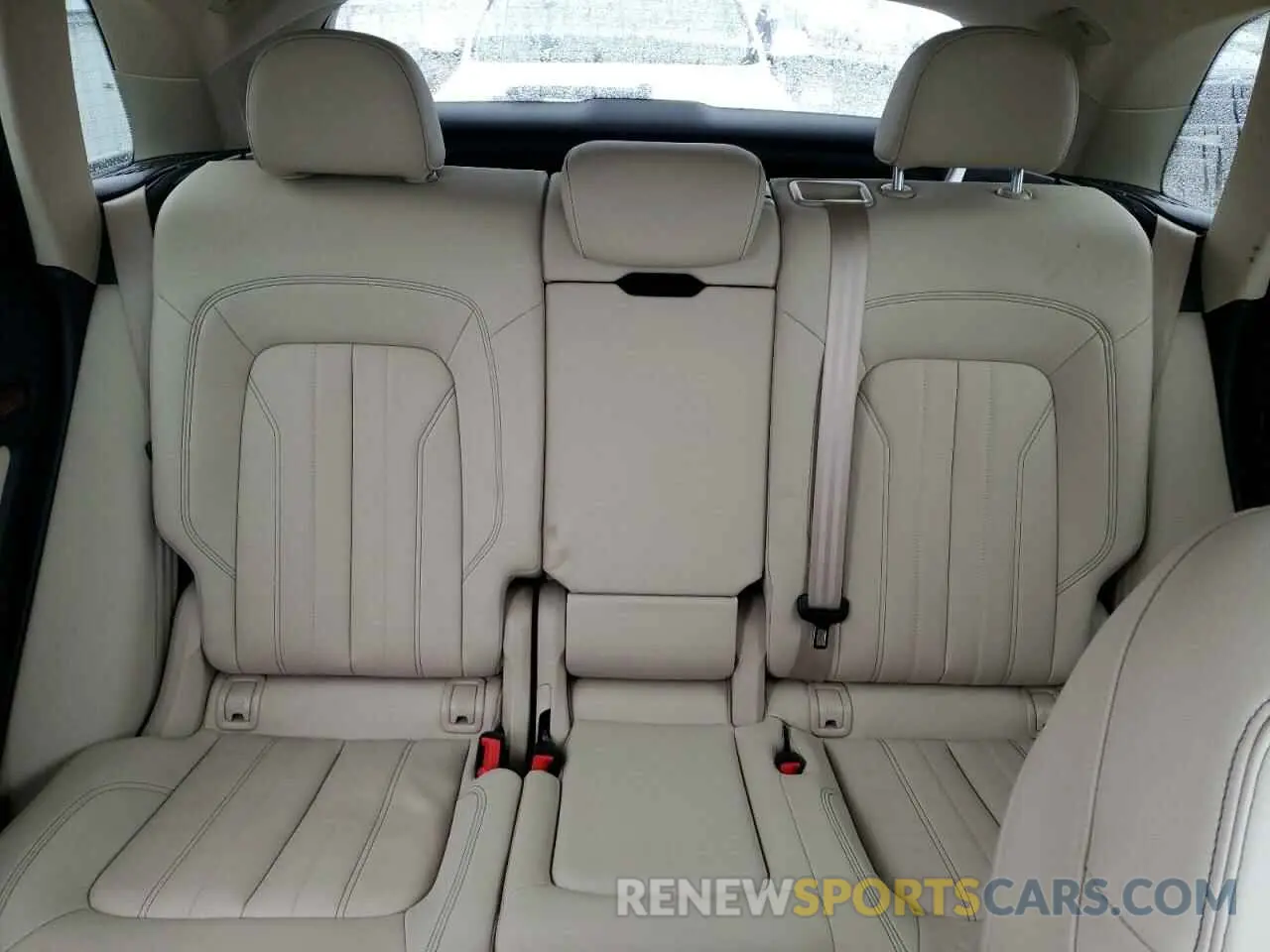 10 Фотография поврежденного автомобиля WA1EAAFY3P2056481 AUDI Q5 2023