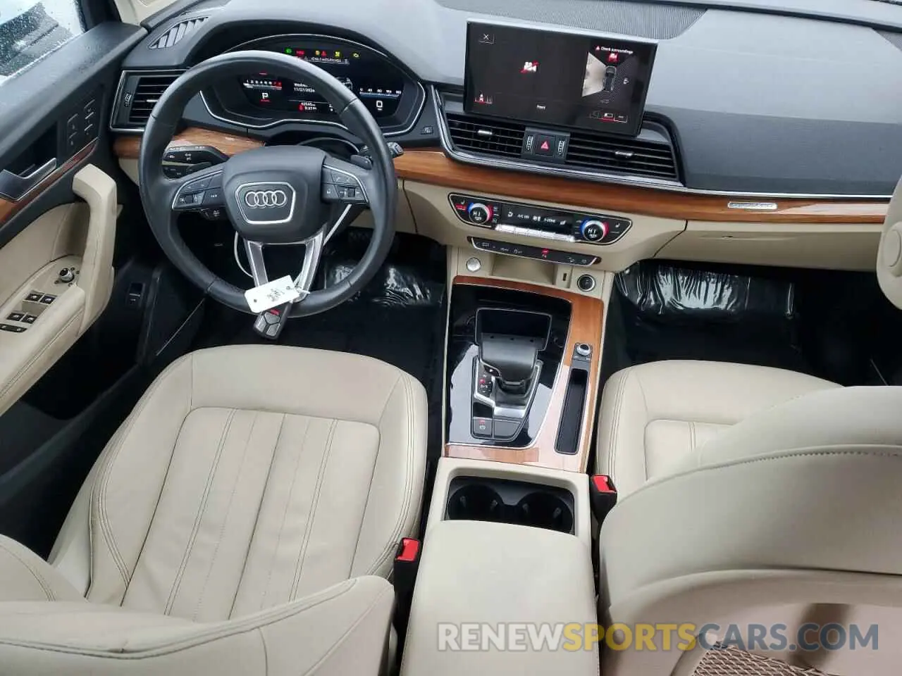 8 Фотография поврежденного автомобиля WA1EAAFY3P2056481 AUDI Q5 2023