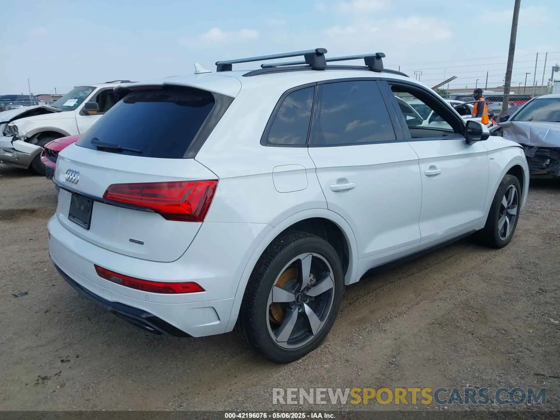 4 Фотография поврежденного автомобиля WA1EAAFY3P2111723 AUDI Q5 2023