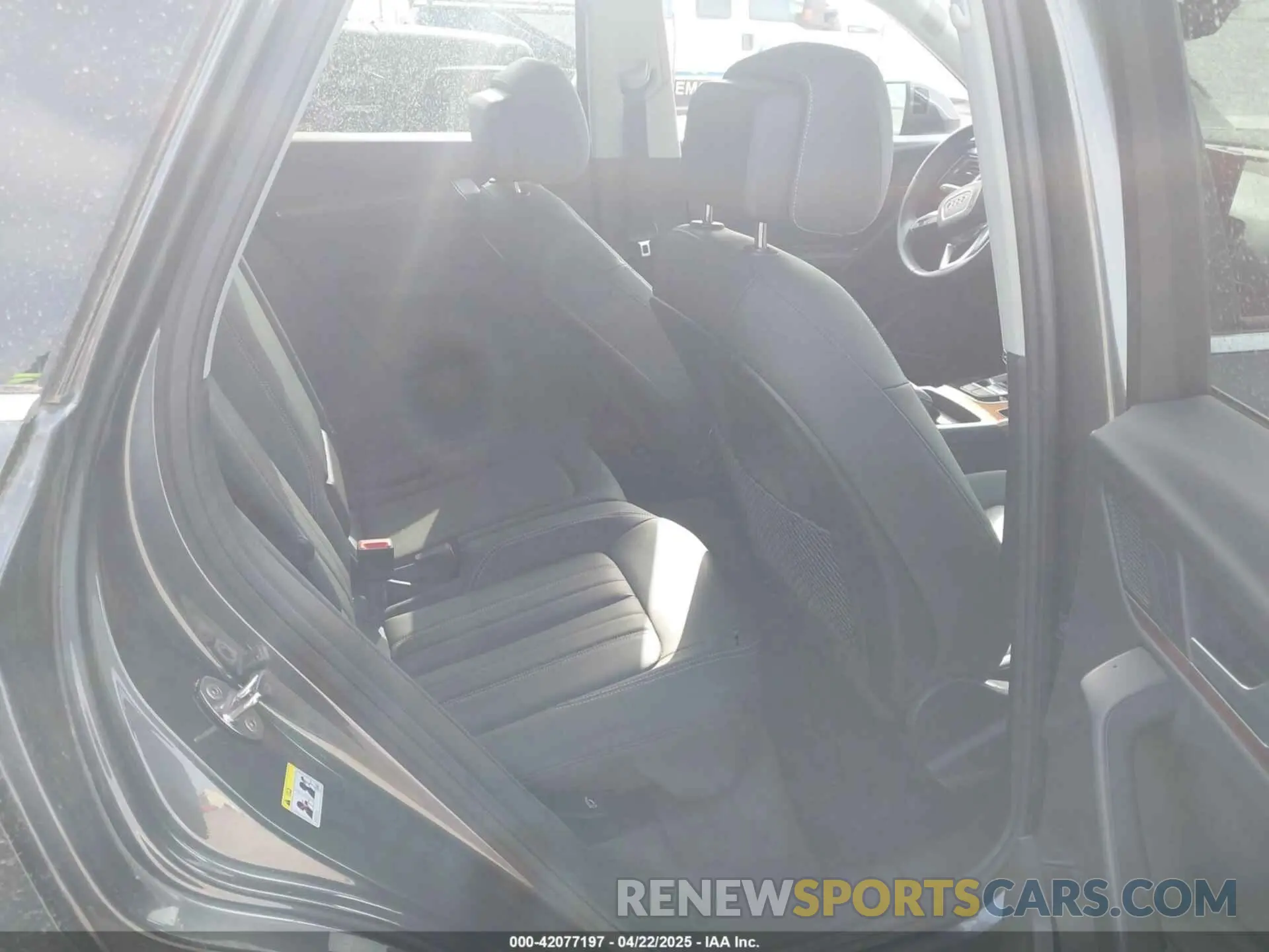 8 Photograph of a damaged car WA1EAAFY3P2145953 AUDI Q5 2023