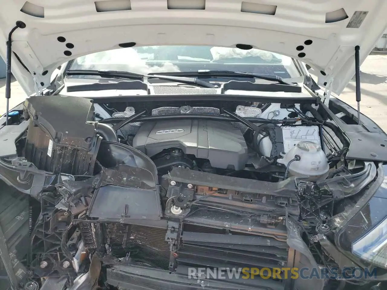 12 Photograph of a damaged car WA1EAAFY4P2030584 AUDI Q5 2023