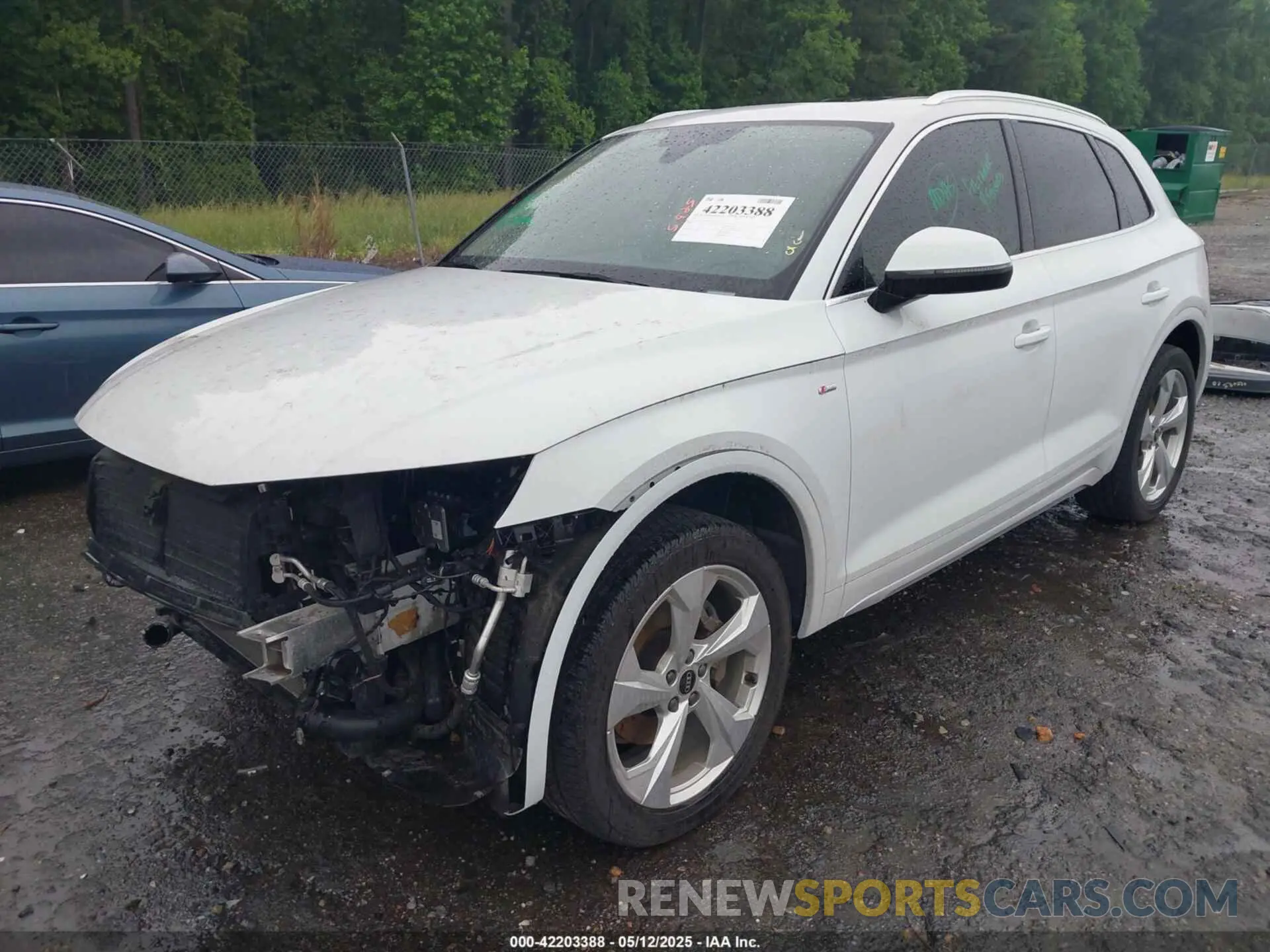 2 Photograph of a damaged car WA1EAAFY4P2073760 AUDI Q5 2023