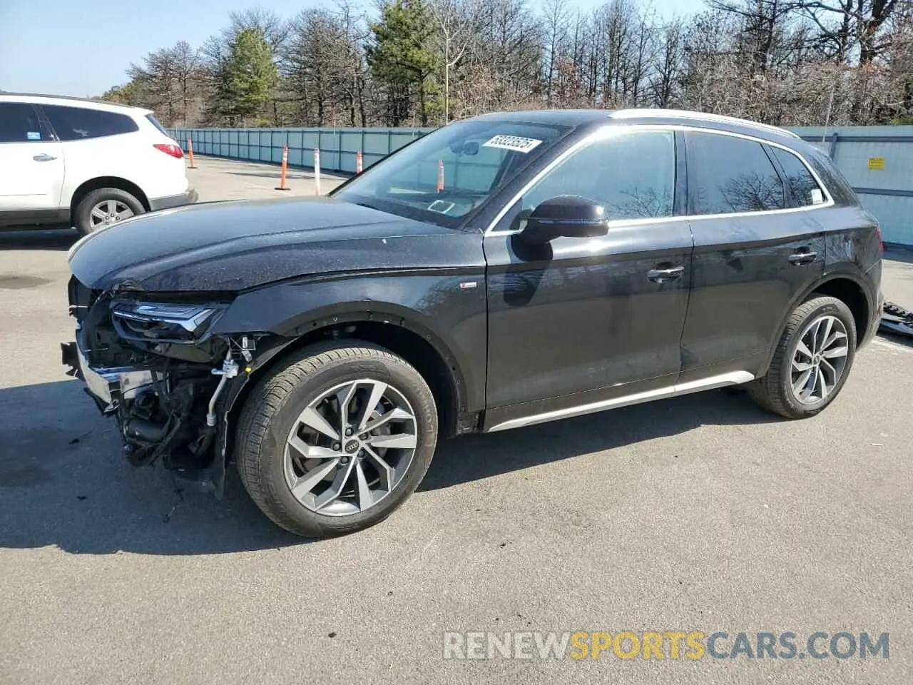 1 Photograph of a damaged car WA1EAAFY4P2140700 AUDI Q5 2023