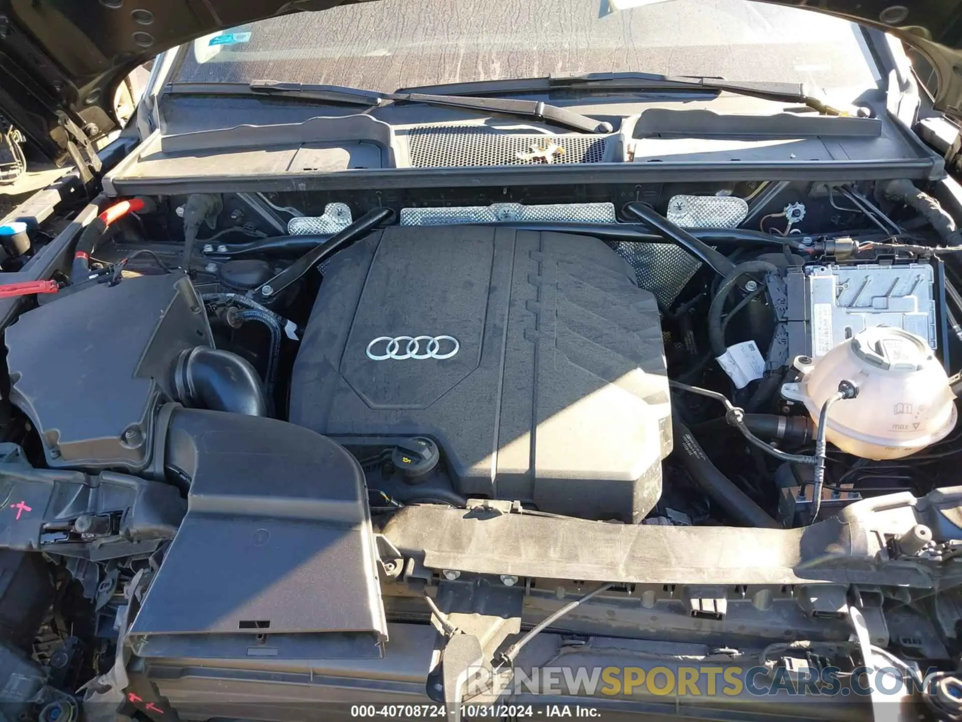 10 Photograph of a damaged car WA1EAAFY5P2021697 AUDI Q5 2023