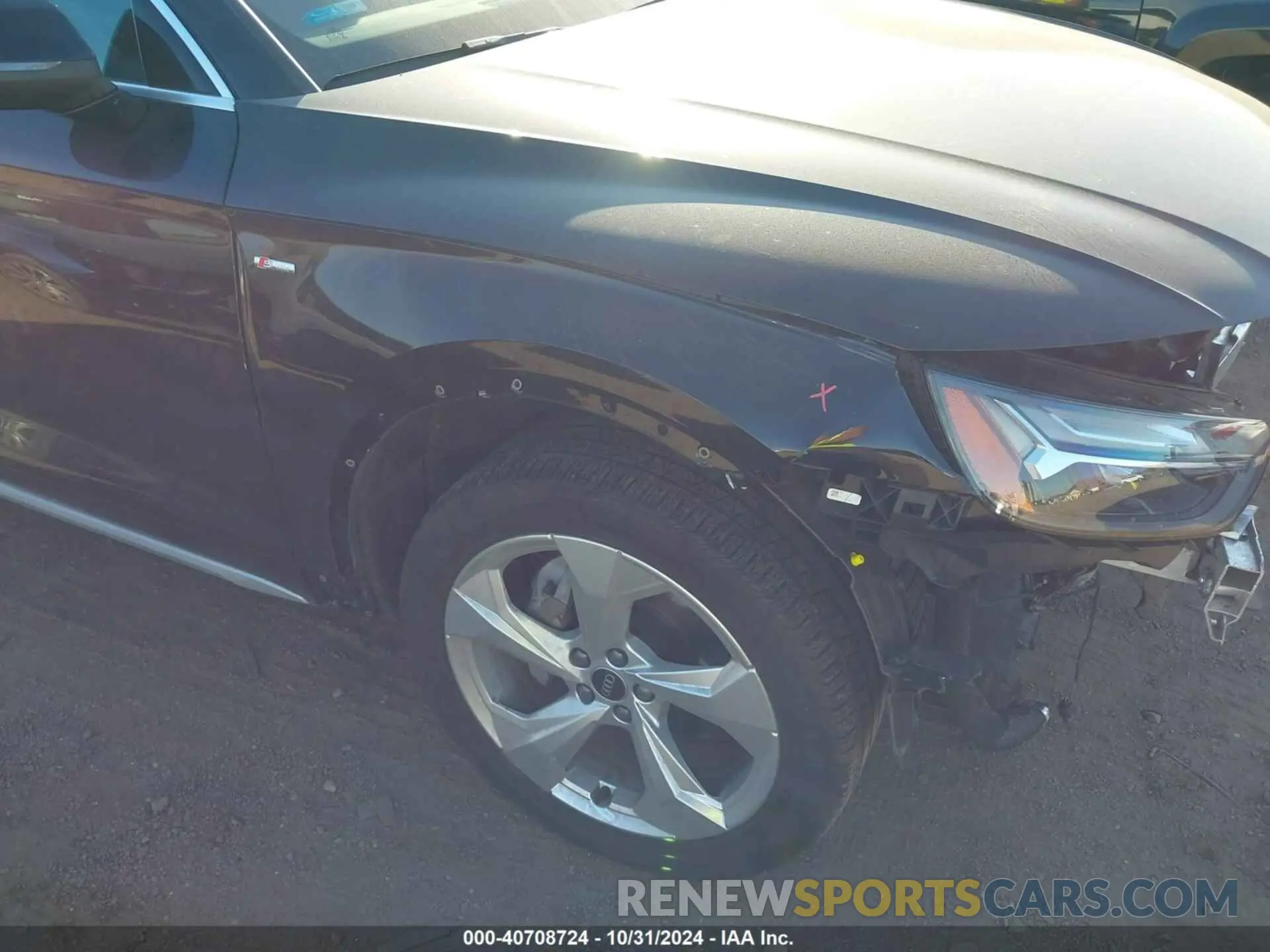 18 Photograph of a damaged car WA1EAAFY5P2021697 AUDI Q5 2023