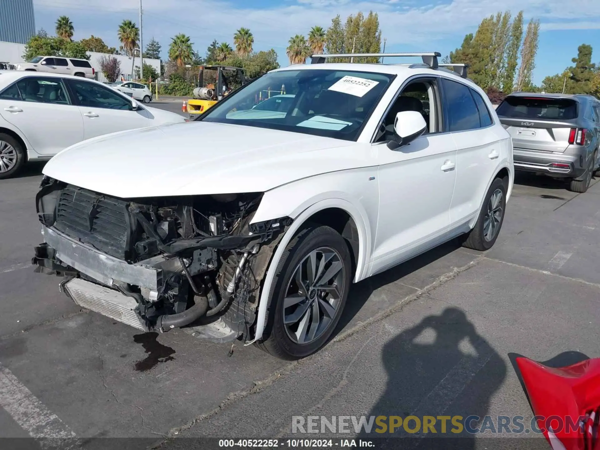 2 Photograph of a damaged car WA1EAAFY6P2057429 AUDI Q5 2023