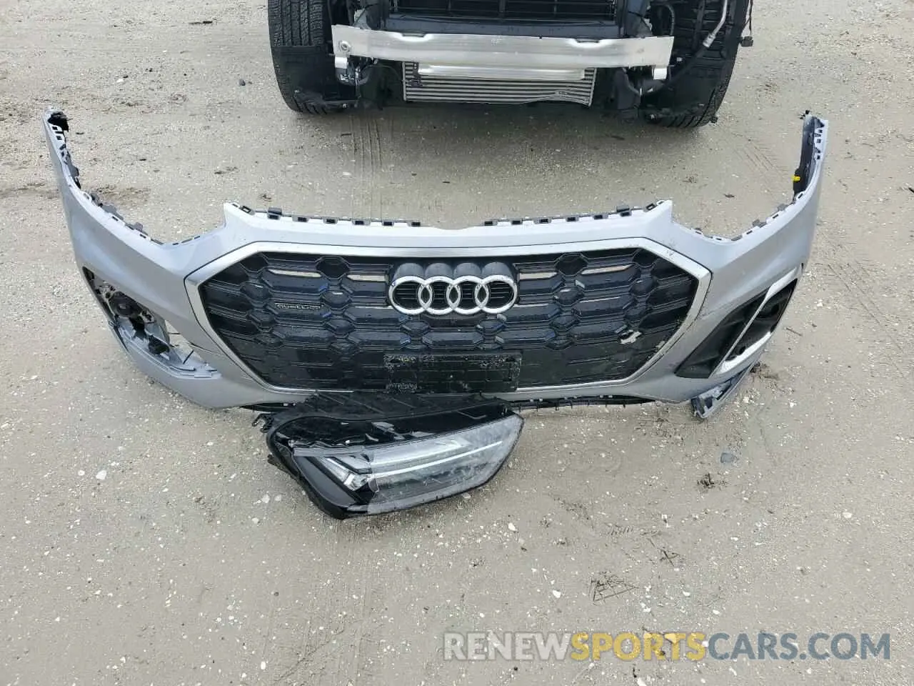 13 Photograph of a damaged car WA1EAAFY6P2126572 AUDI Q5 2023