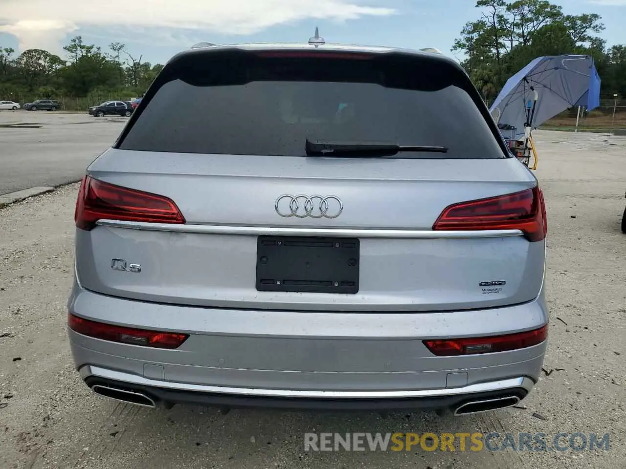 6 Photograph of a damaged car WA1EAAFY6P2126572 AUDI Q5 2023