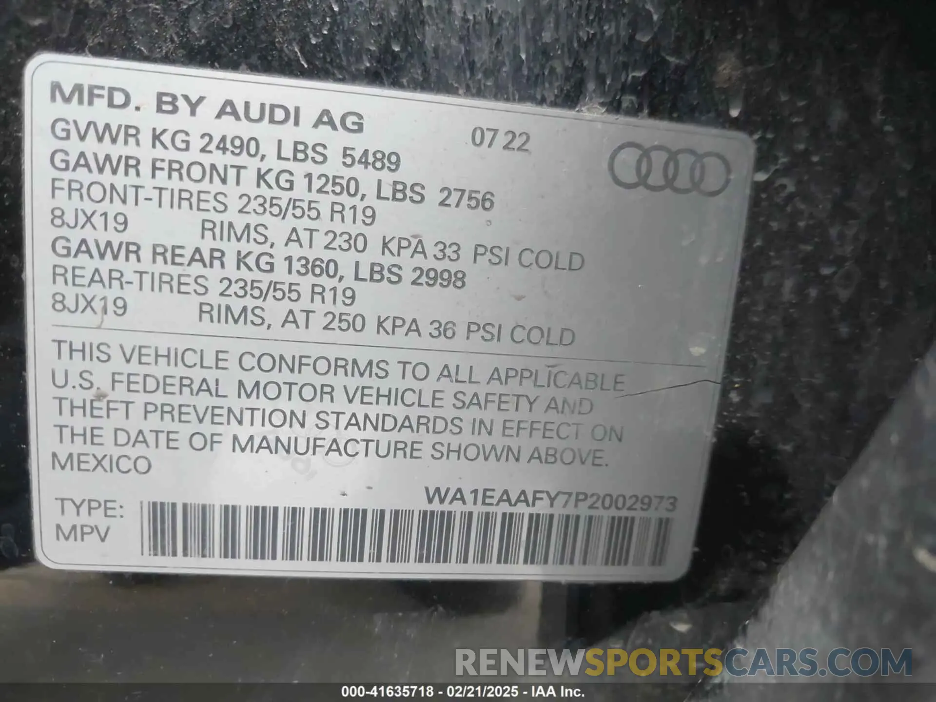 9 Photograph of a damaged car WA1EAAFY7P2002973 AUDI Q5 2023