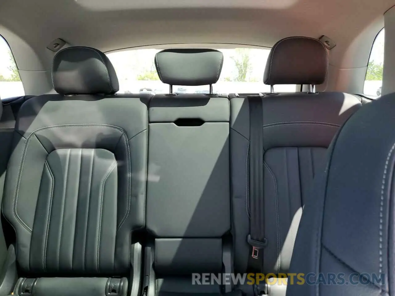 10 Фотография поврежденного автомобиля WA1EAAFY7P2027291 AUDI Q5 2023