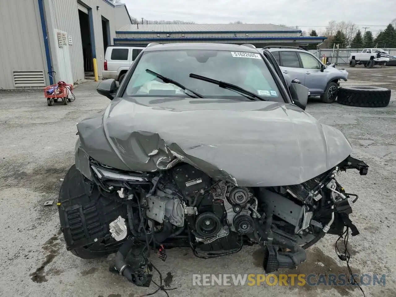 5 Photograph of a damaged car WA1EAAFY8P2179595 AUDI Q5 2023