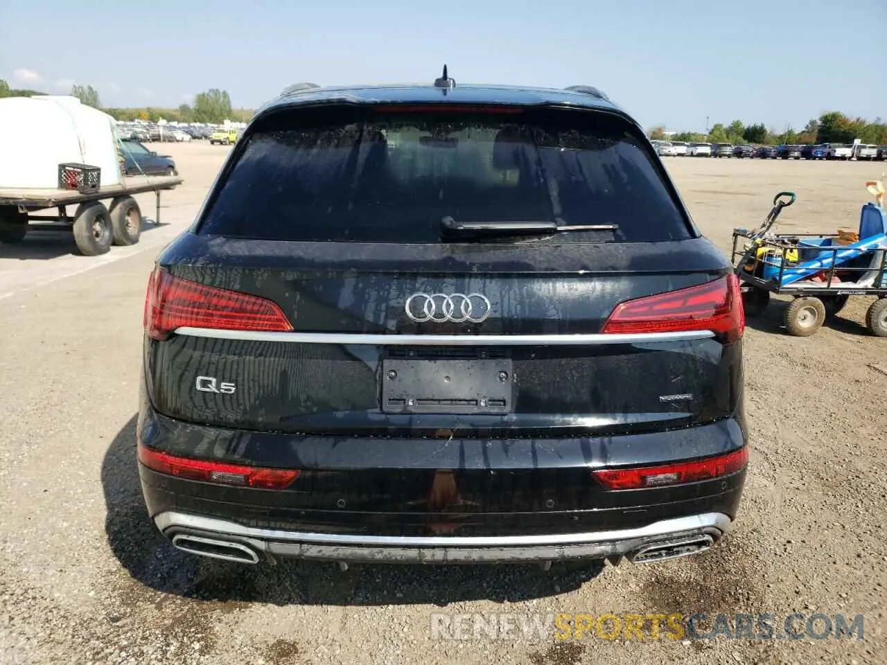 6 Photograph of a damaged car WA1EAAFY9P2131538 AUDI Q5 2023