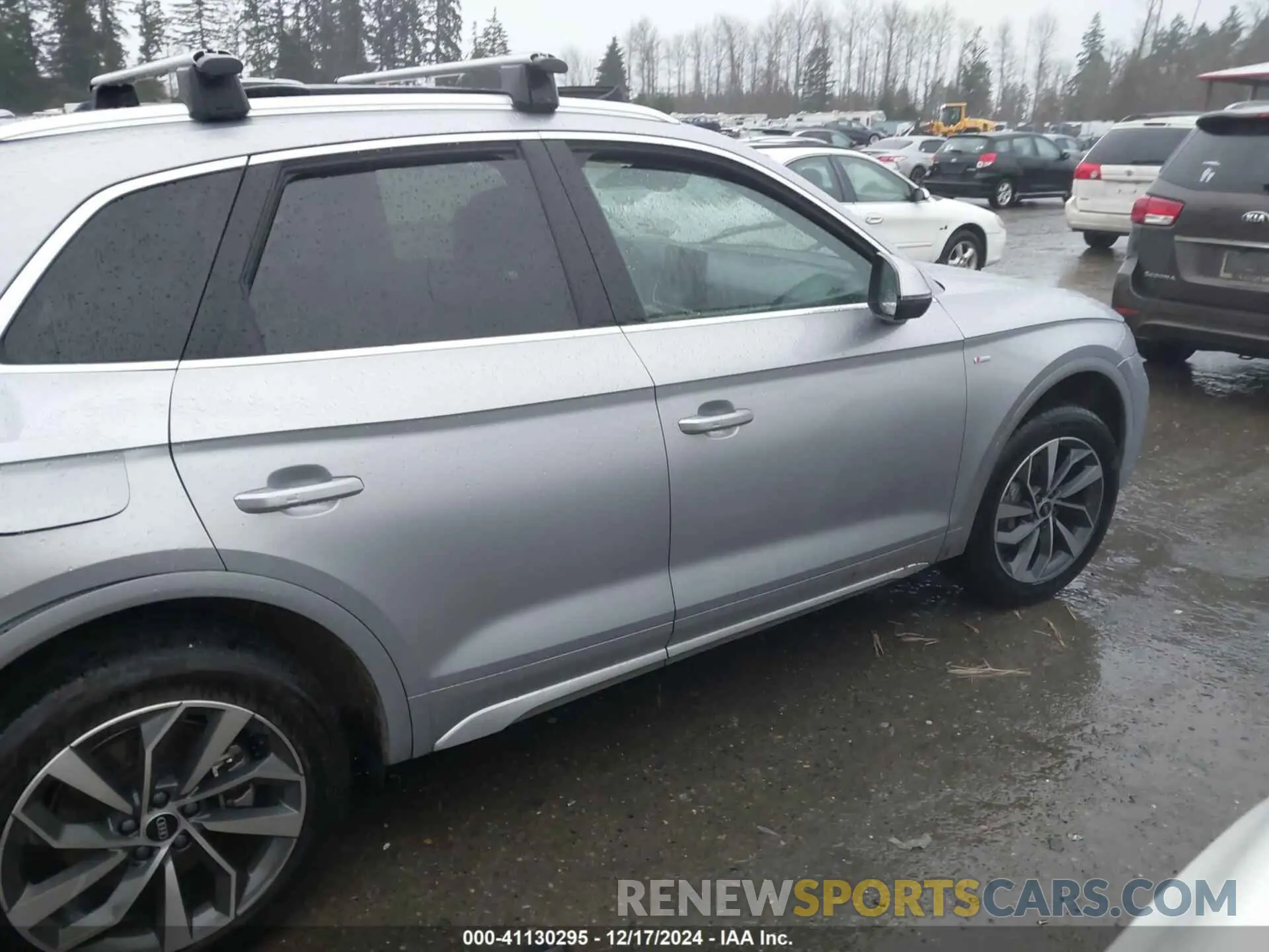 13 Фотография поврежденного автомобиля WA1EAAFYXP2120631 AUDI Q5 2023
