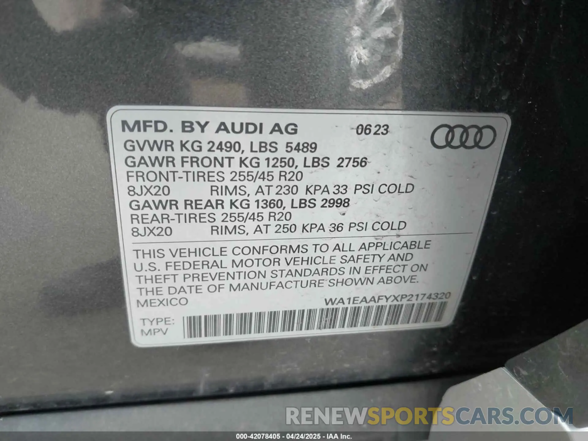 9 Photograph of a damaged car WA1EAAFYXP2174320 AUDI Q5 2023
