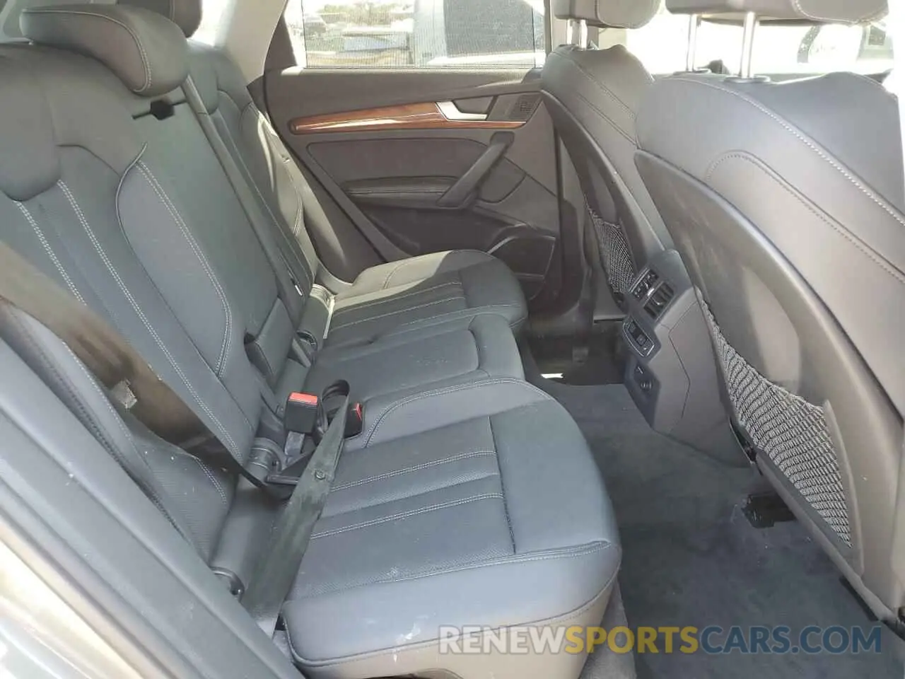 11 Photograph of a damaged car WA1FAAFY5P2029982 AUDI Q5 2023