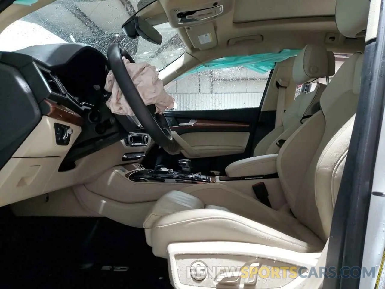 7 Photograph of a damaged car WA1FAAFY7P2165319 AUDI Q5 2023