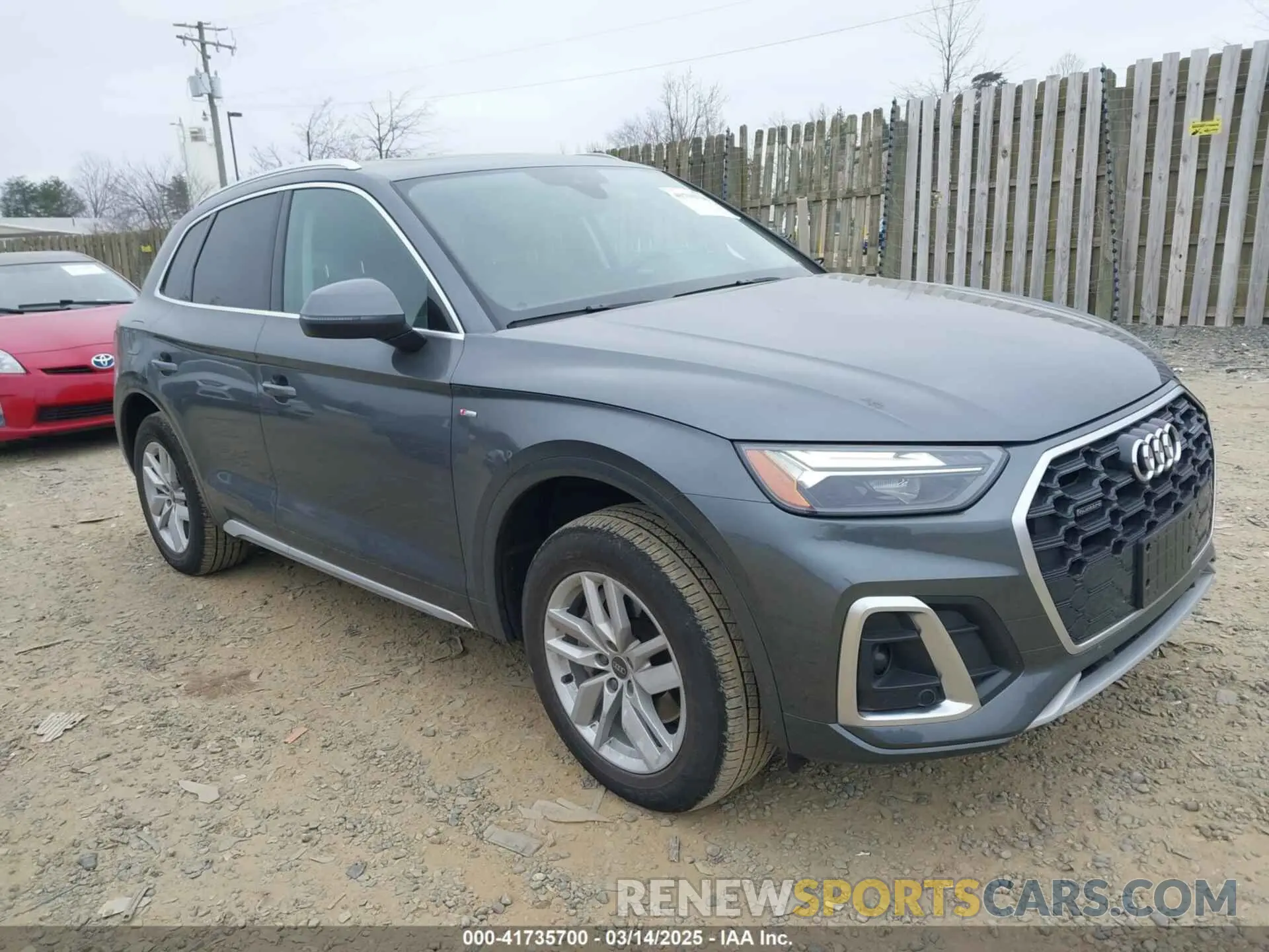 1 Photograph of a damaged car WA1GAAFY3P2062189 AUDI Q5 2023