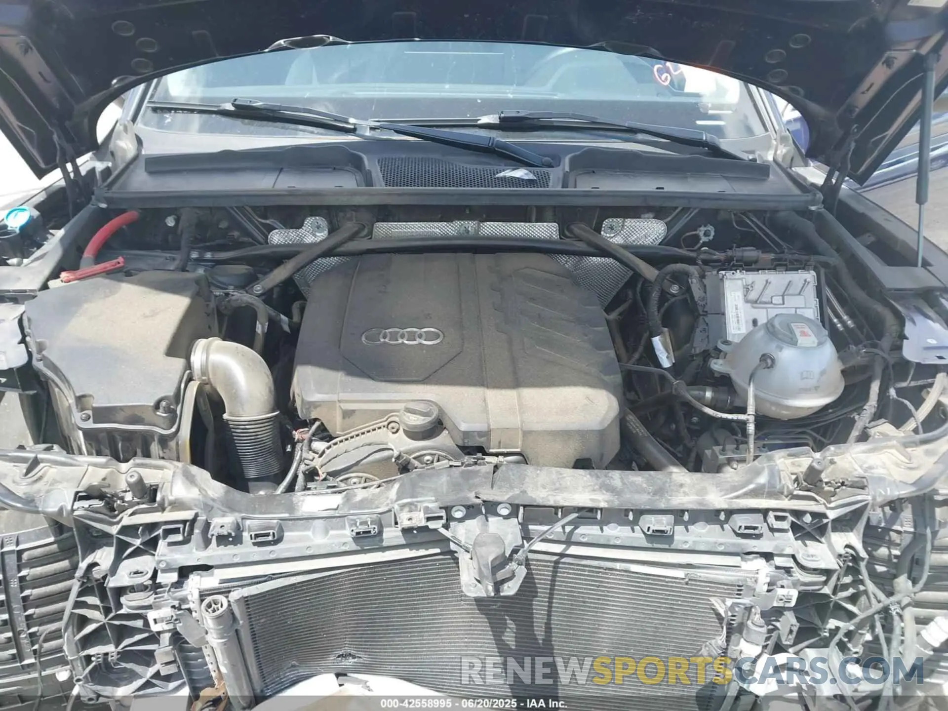 10 Photograph of a damaged car WA1GAAFY4P2170773 AUDI Q5 2023
