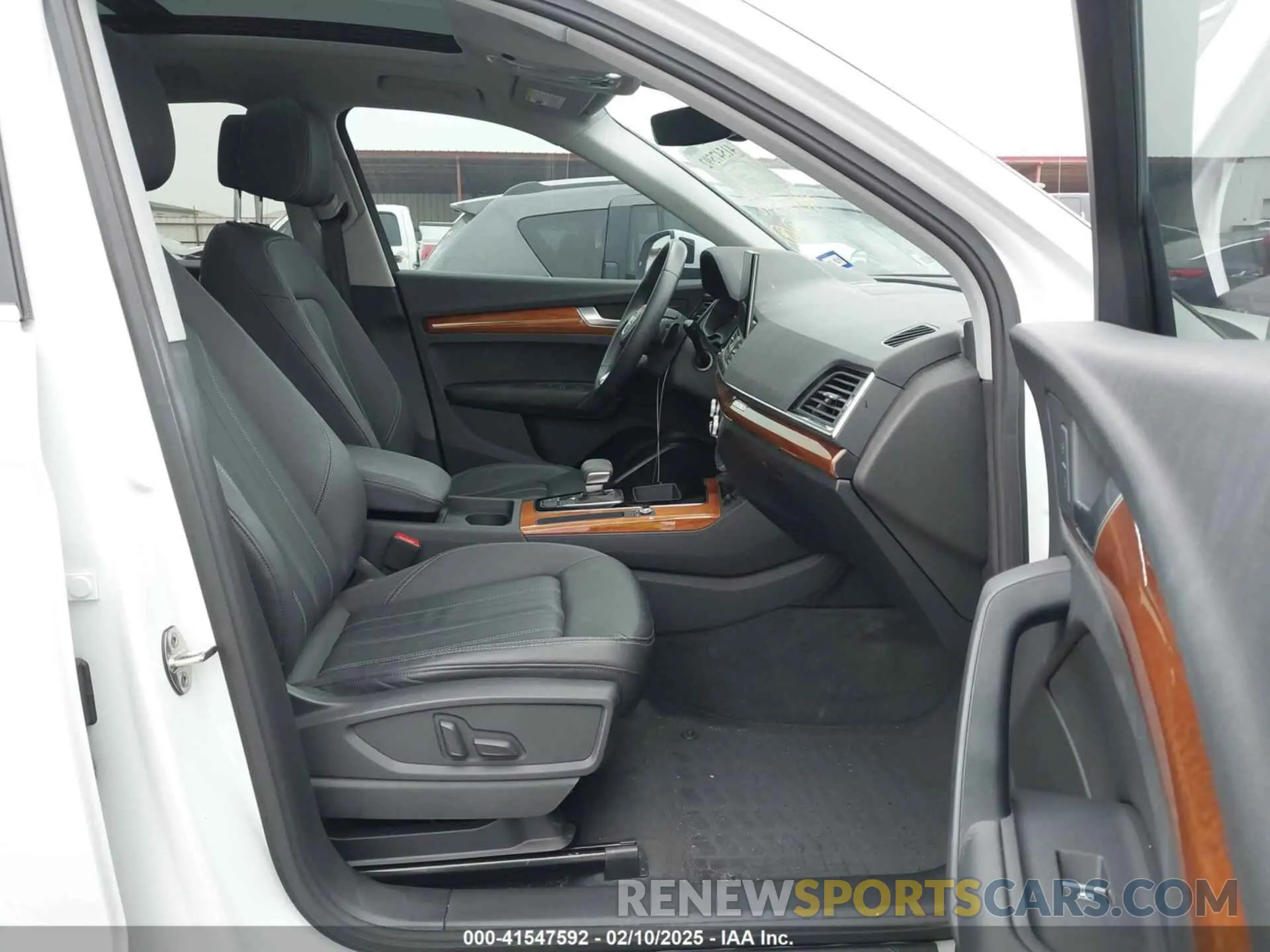 5 Фотография поврежденного автомобиля WA1GAAFY6P2135734 AUDI Q5 2023