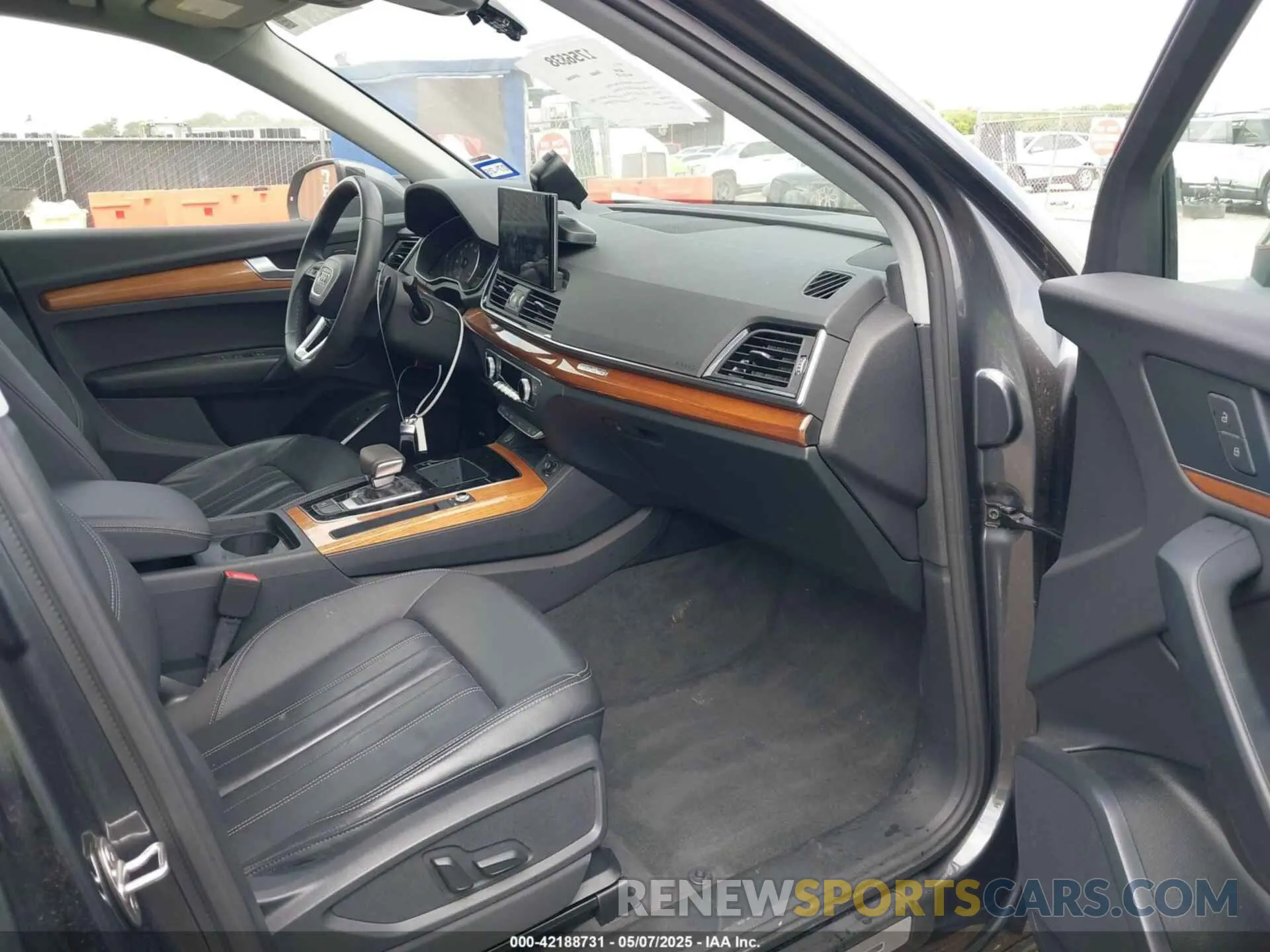 5 Фотография поврежденного автомобиля WA1GAAFY8P2034467 AUDI Q5 2023