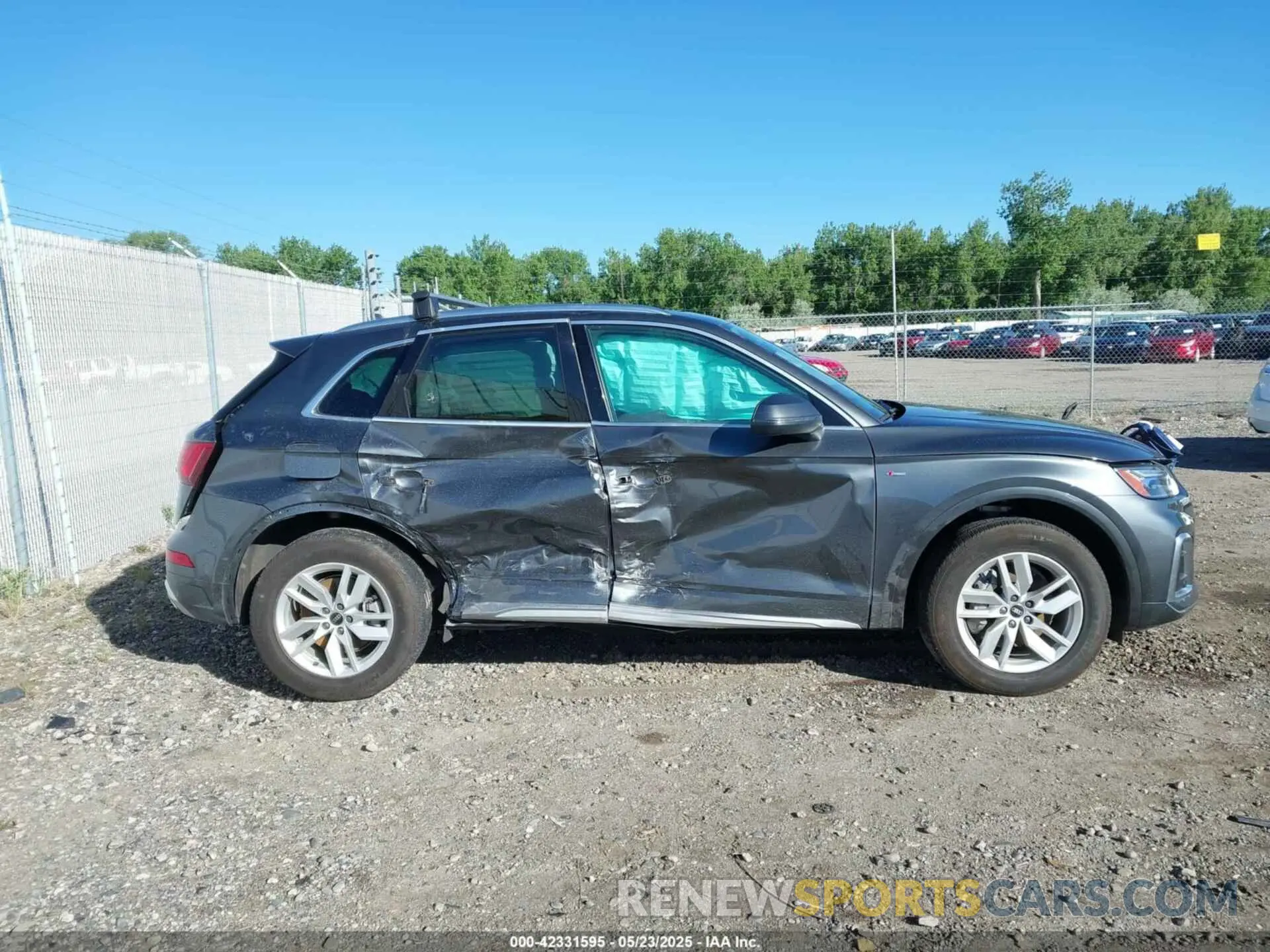 14 Фотография поврежденного автомобиля WA1GAAFY8P2123052 AUDI Q5 2023