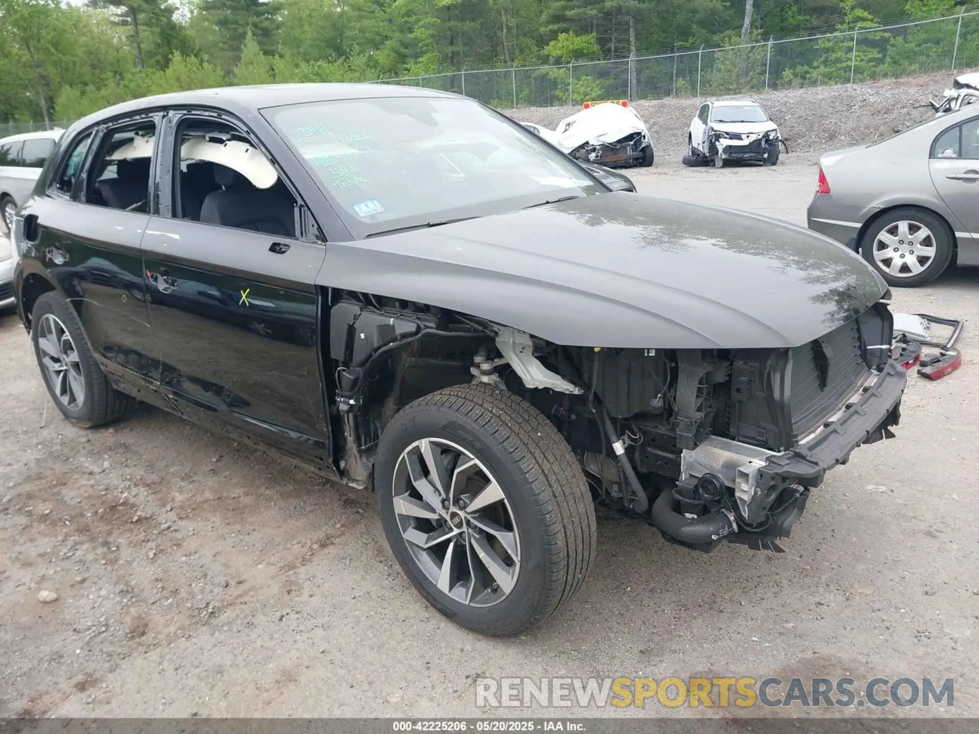 1 Photograph of a damaged car WA1GAAFYXP2068698 AUDI Q5 2023