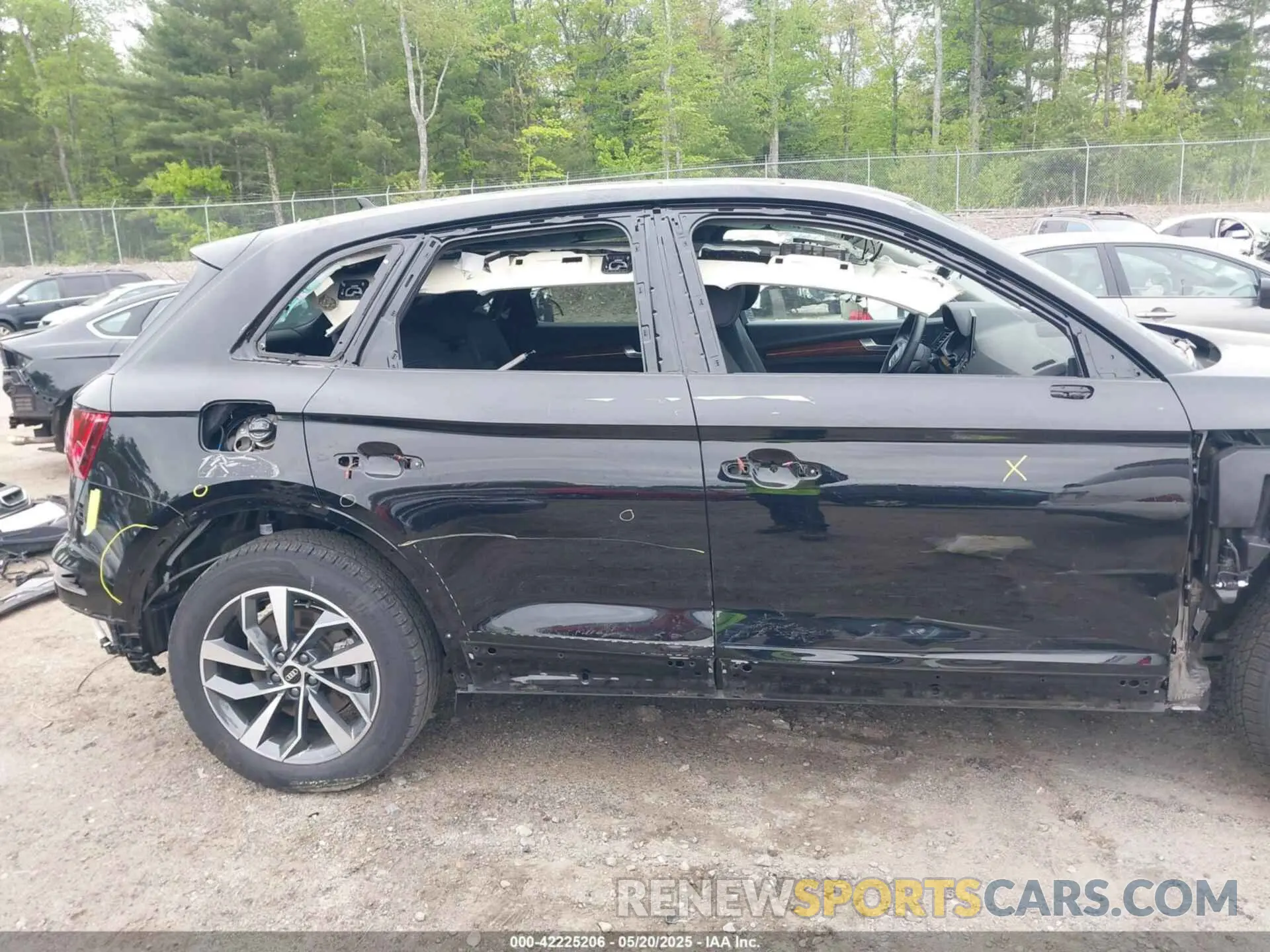 6 Photograph of a damaged car WA1GAAFYXP2068698 AUDI Q5 2023