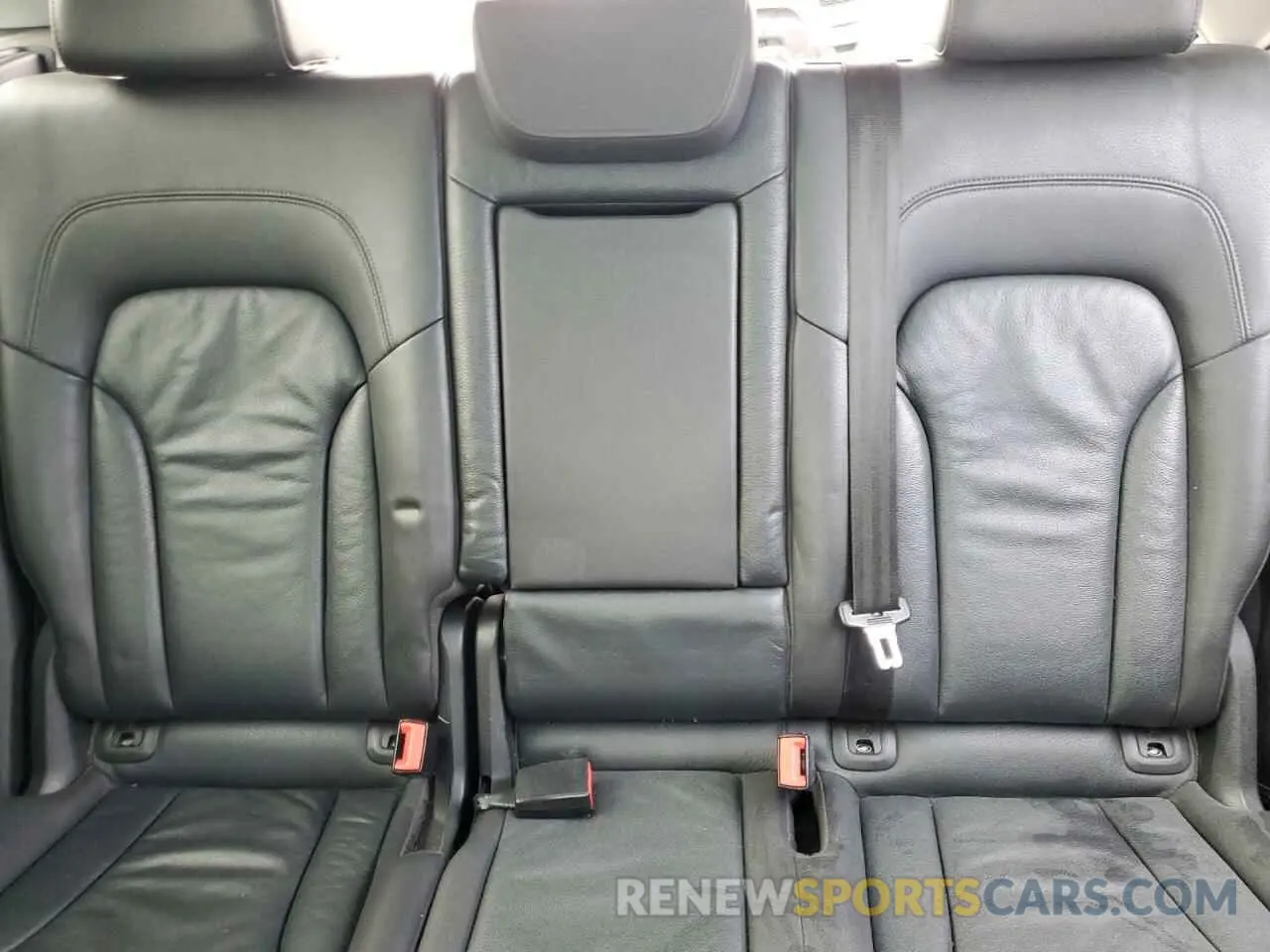10 Фотография поврежденного автомобиля WA1LFAFP1FA124152 AUDI Q5 2023