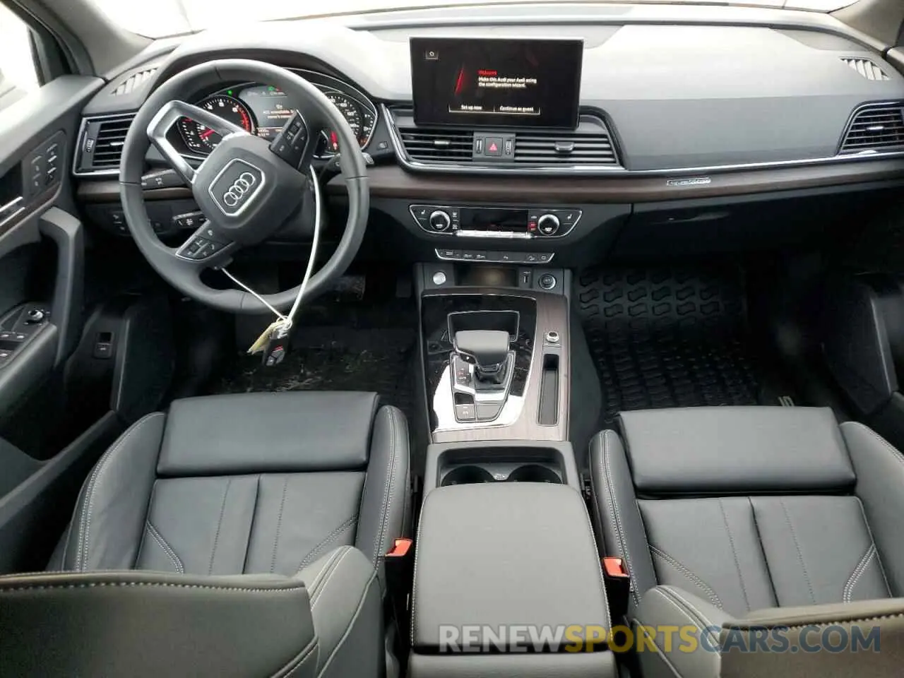 8 Photograph of a damaged car WA14AAFY3R2106861 AUDI Q5 2024