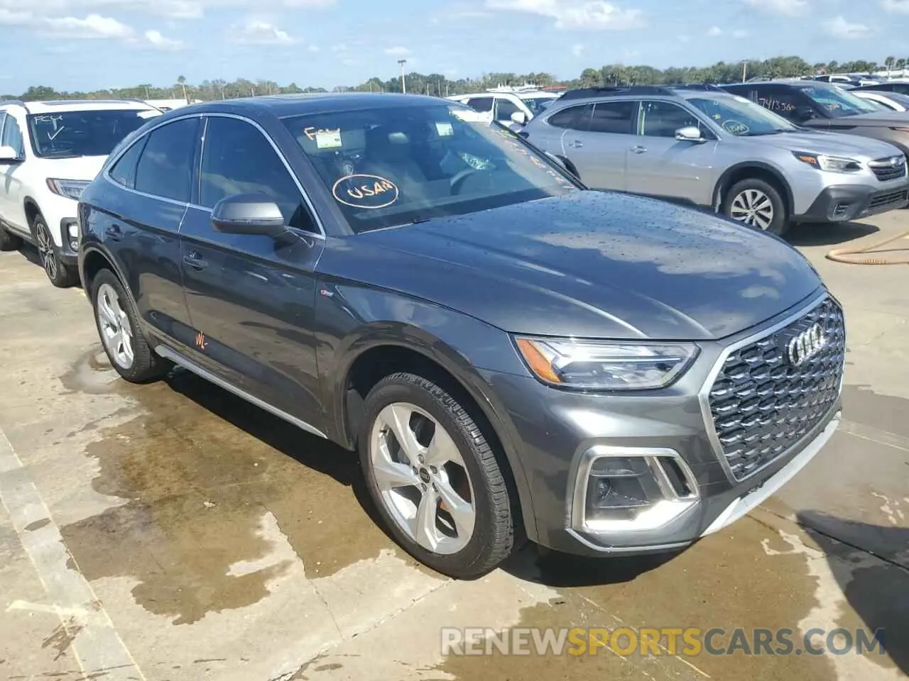 4 Photograph of a damaged car WA15AAFY5R2082406 AUDI Q5 2024