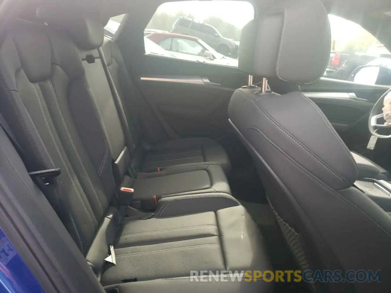 10 Photograph of a damaged car WA16AAFY8R2053891 AUDI Q5 2024