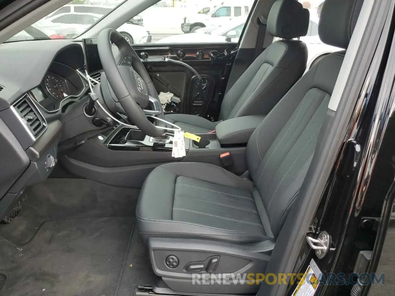 7 Photograph of a damaged car WA1ABAFY6R2137571 AUDI Q5 2024