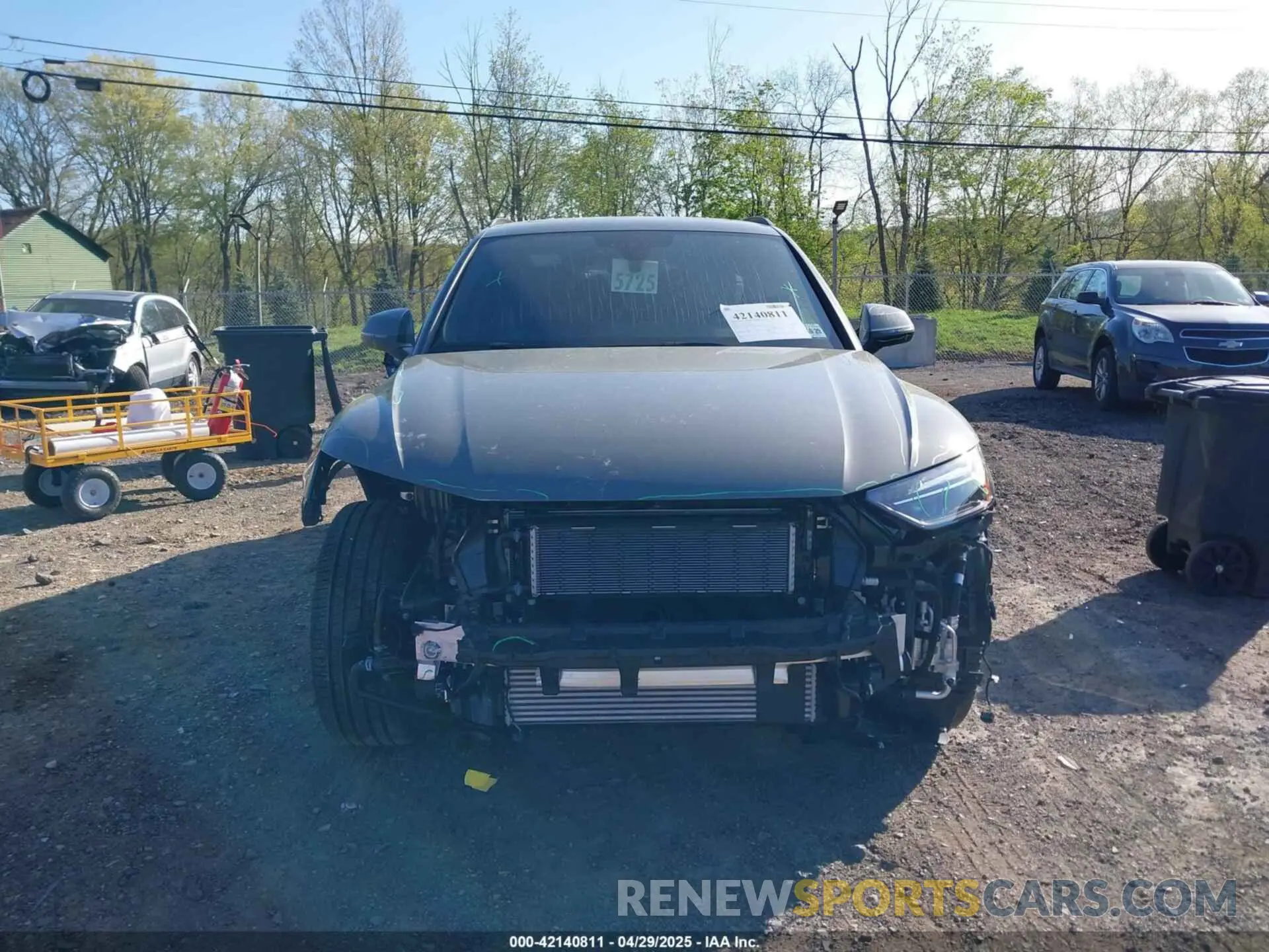 13 Photograph of a damaged car WA1E2AFY1R2128648 AUDI Q5 2024